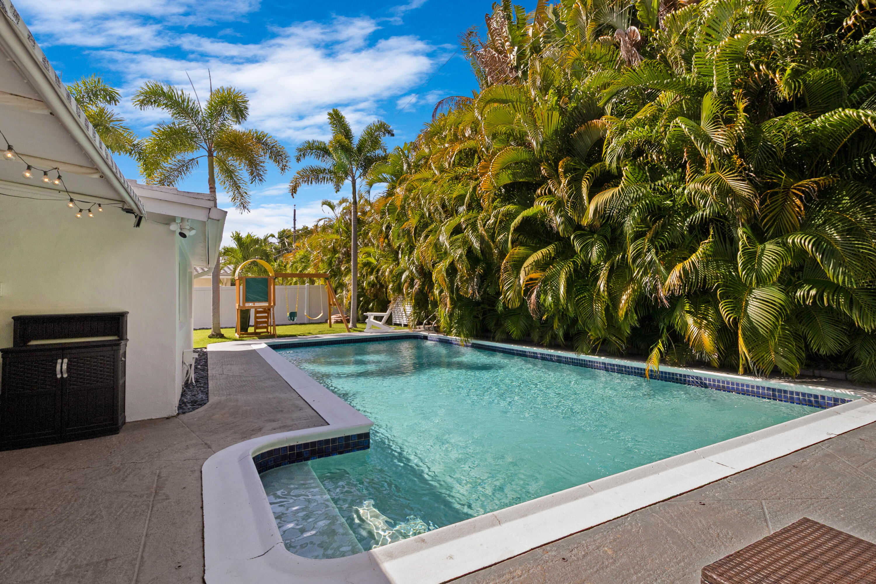 5351 NE 16th Fort Lauderdale, FL 33334