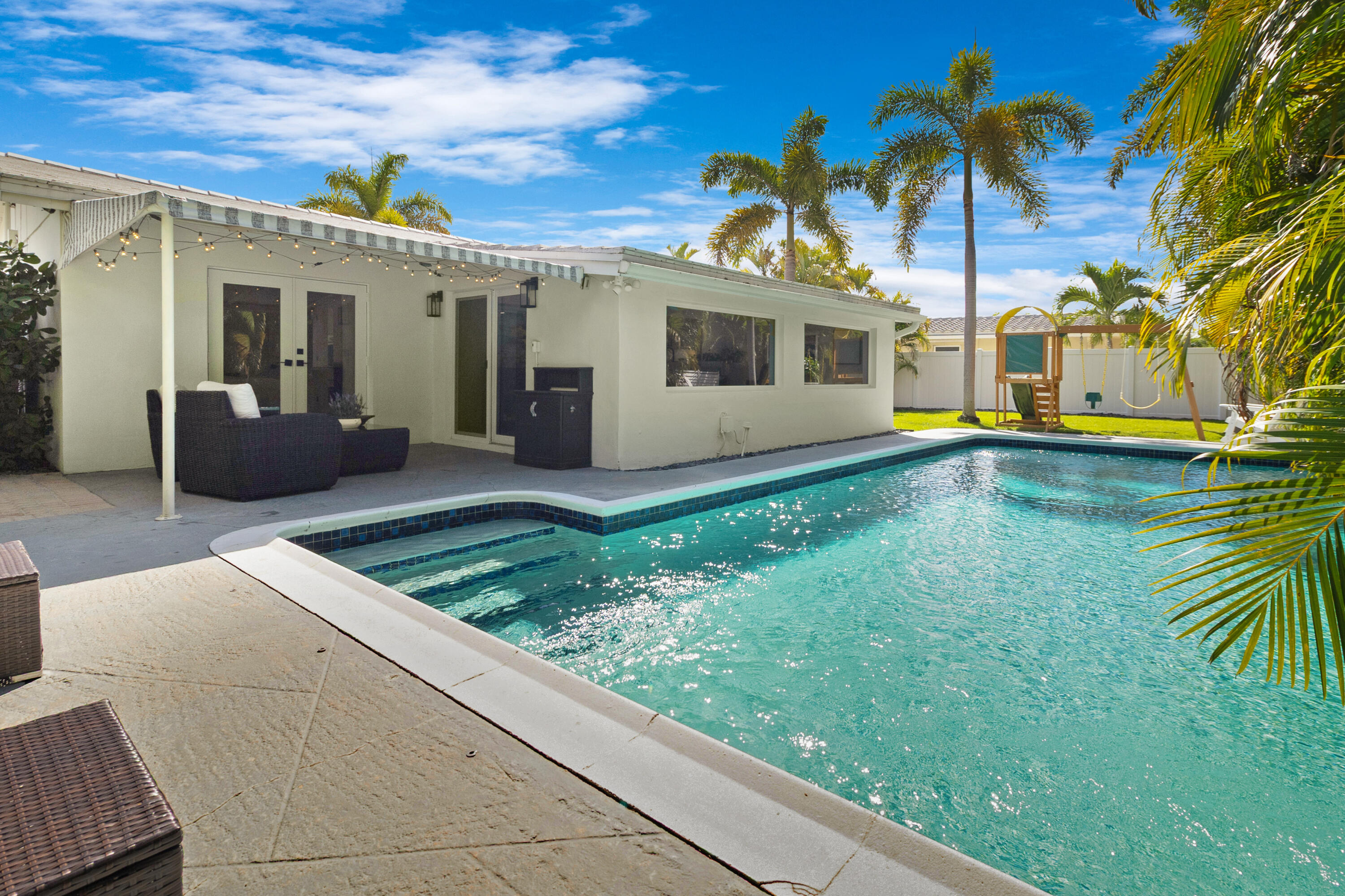 5351 NE 16th Fort Lauderdale, FL 33334