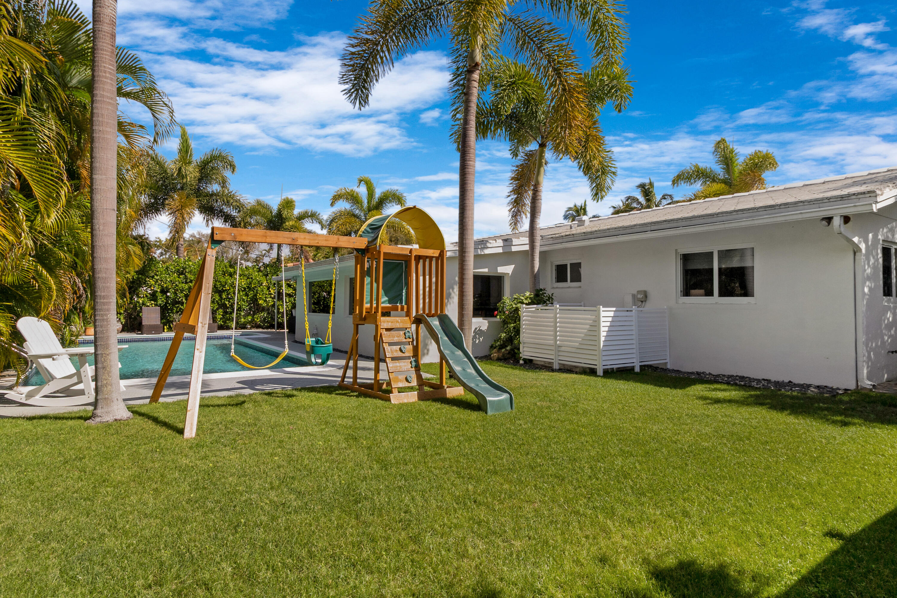 5351 NE 16th Fort Lauderdale, FL 33334