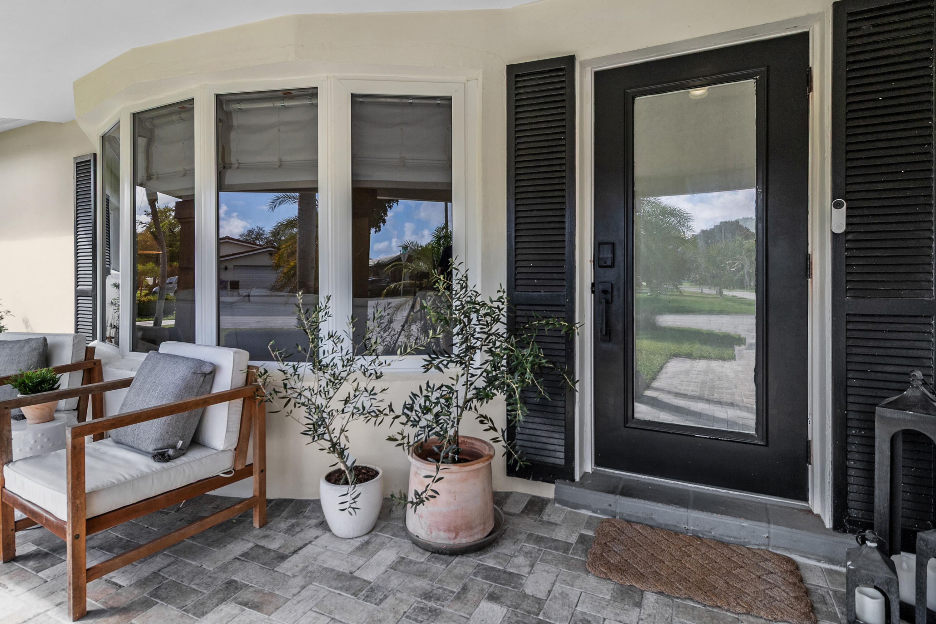 5351 NE 16th Fort Lauderdale, FL 33334