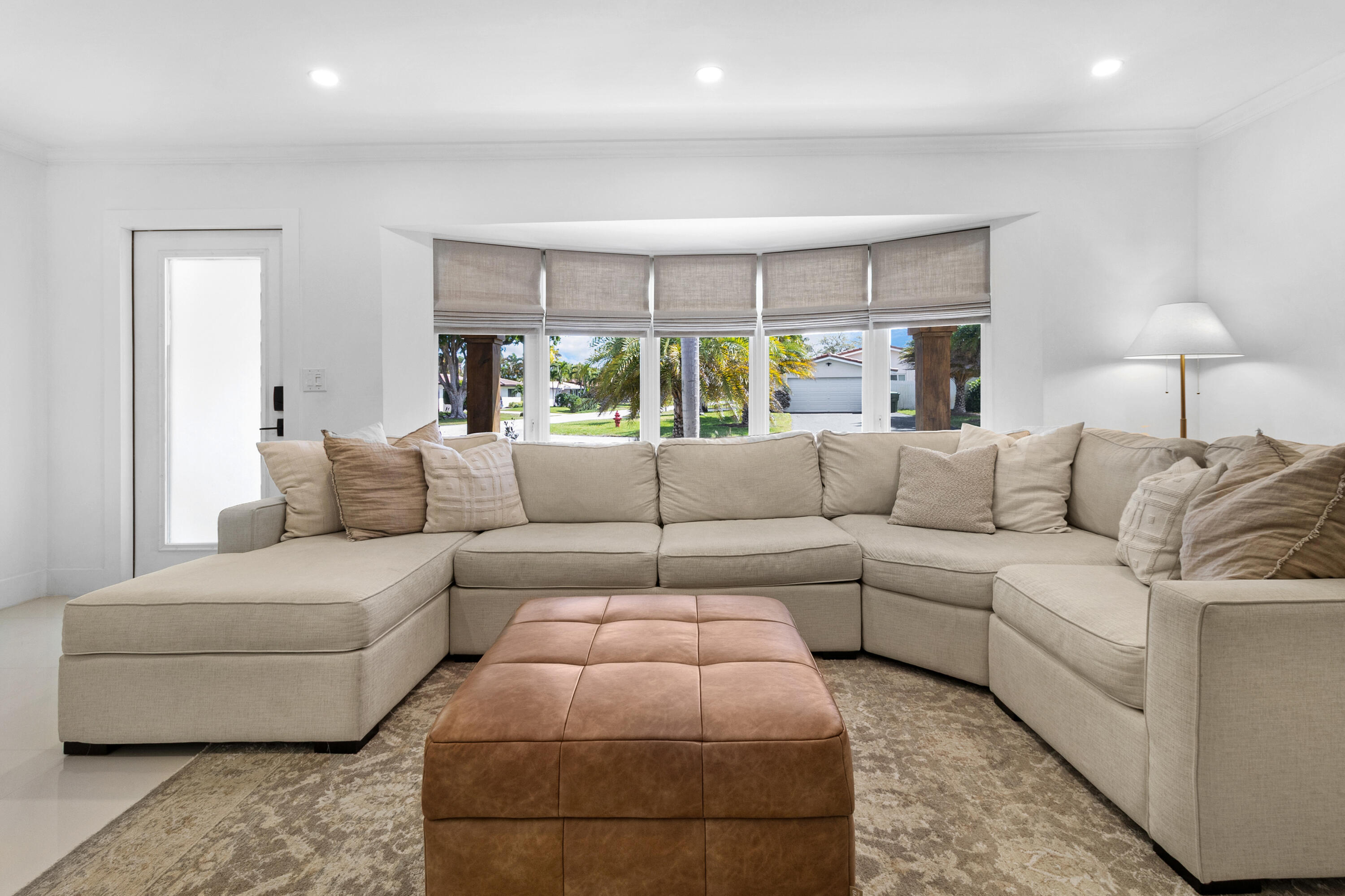 5351 NE 16th Fort Lauderdale, FL 33334