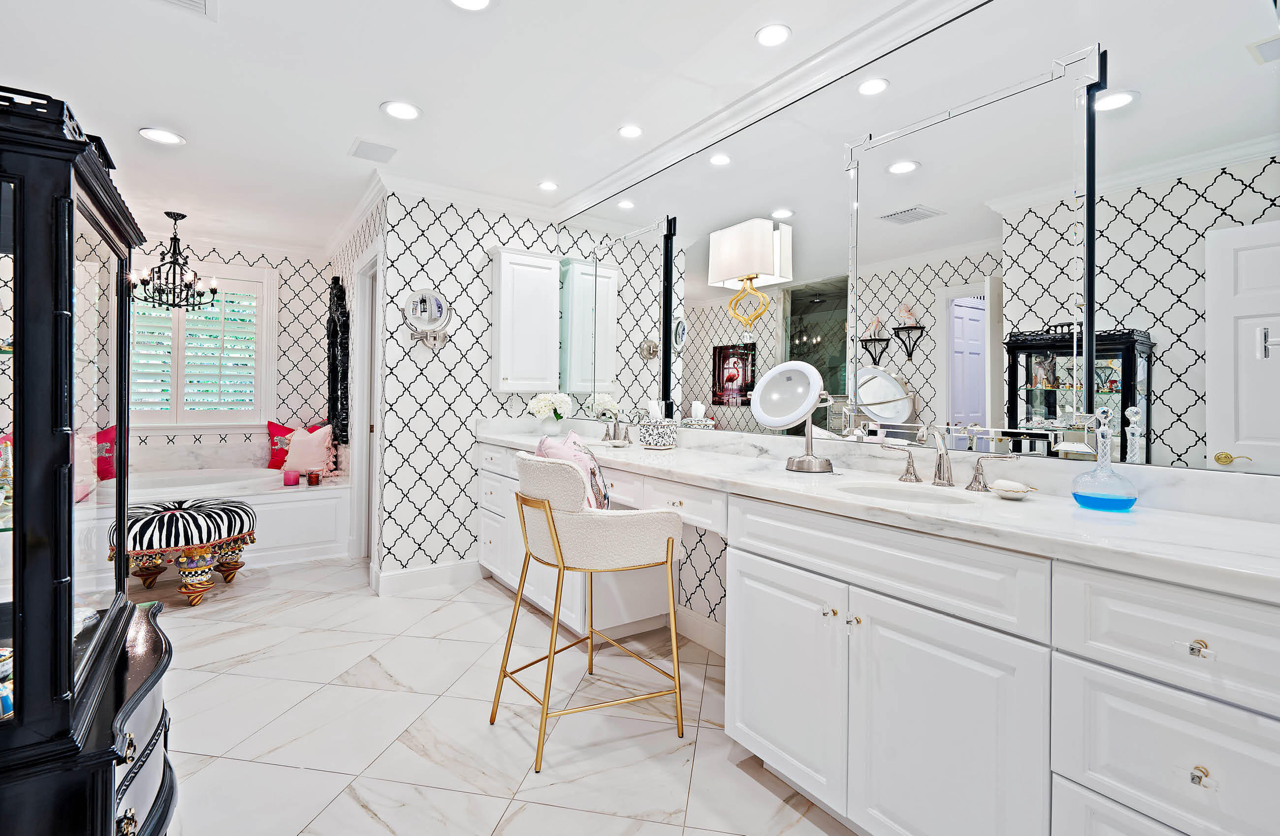 11818 Lost Tree North Palm Beach, FL 33408