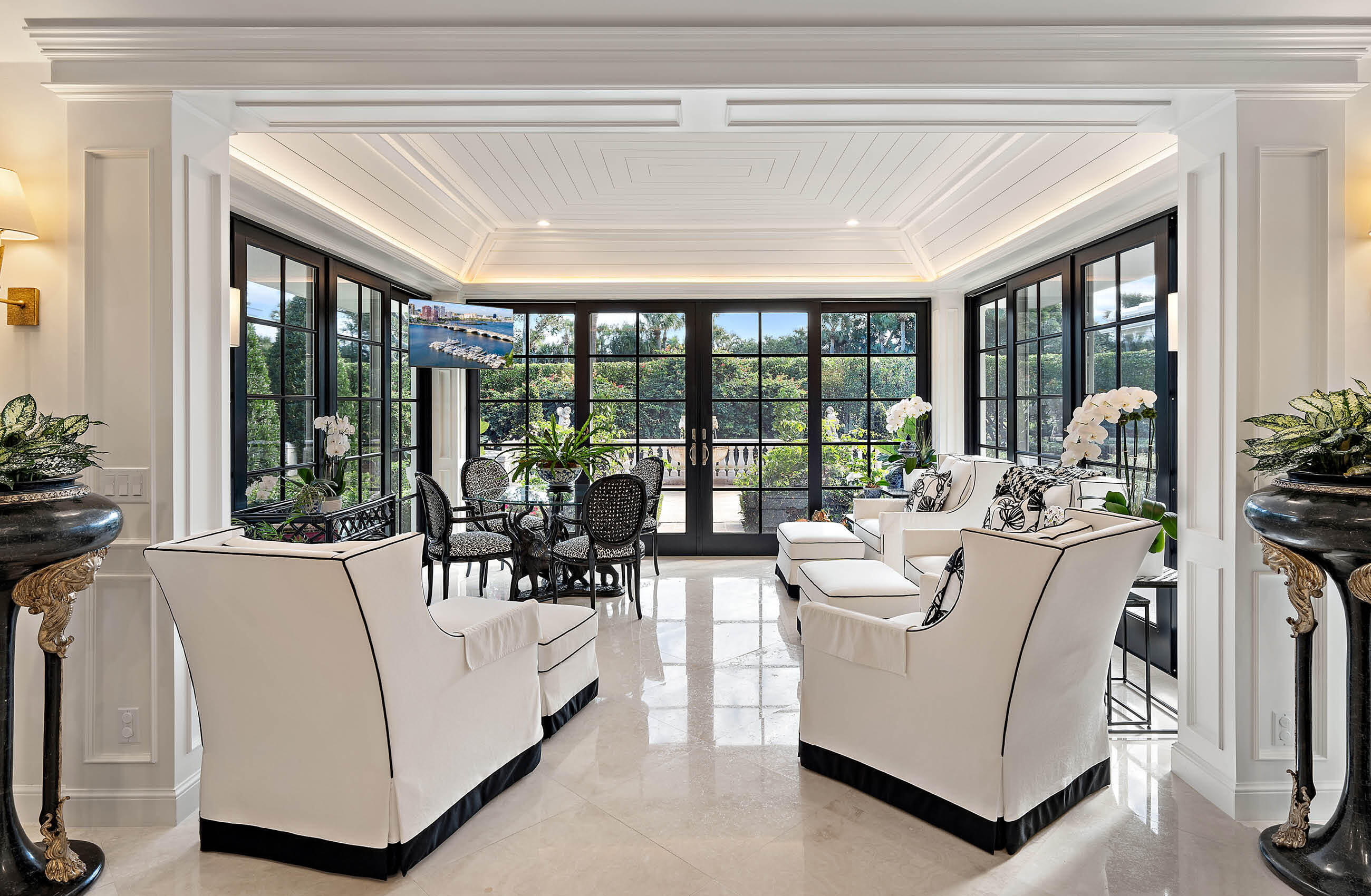 11818 Lost Tree North Palm Beach, FL 33408