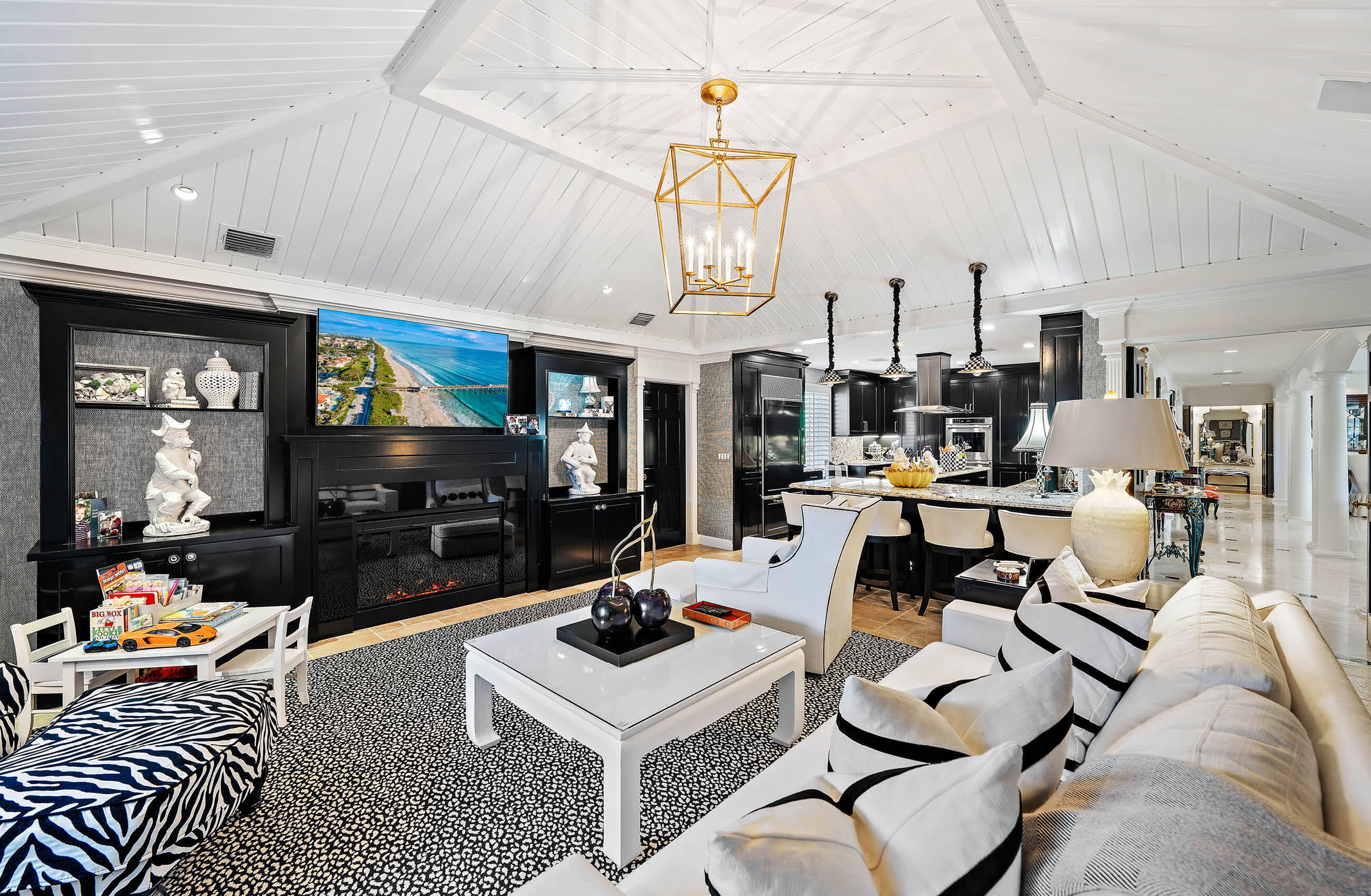 11818 Lost Tree North Palm Beach, FL 33408