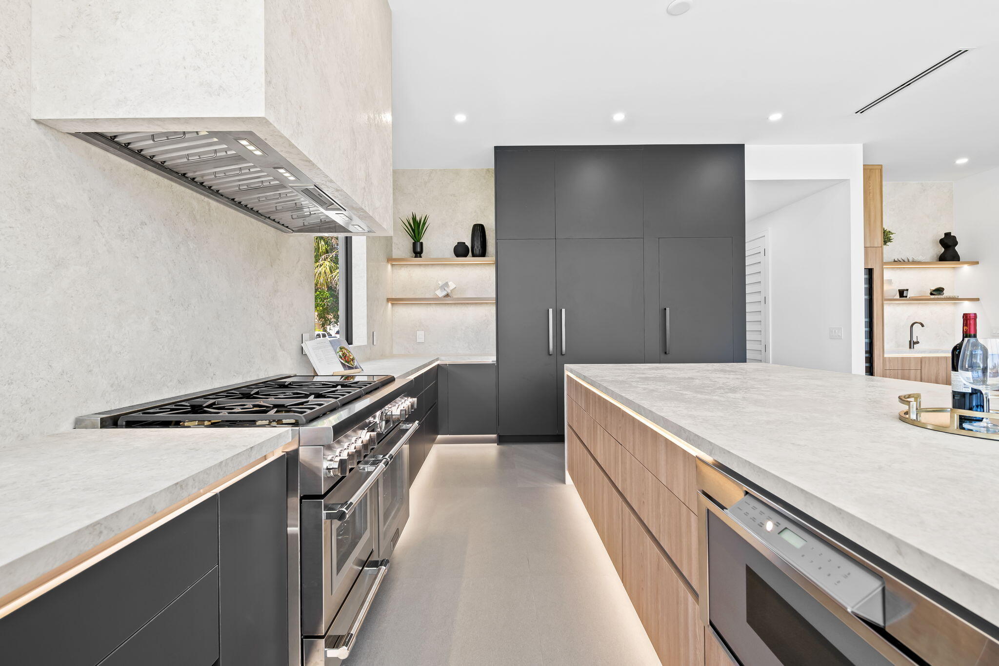 2625 NE 29th Fort Lauderdale, FL 33306