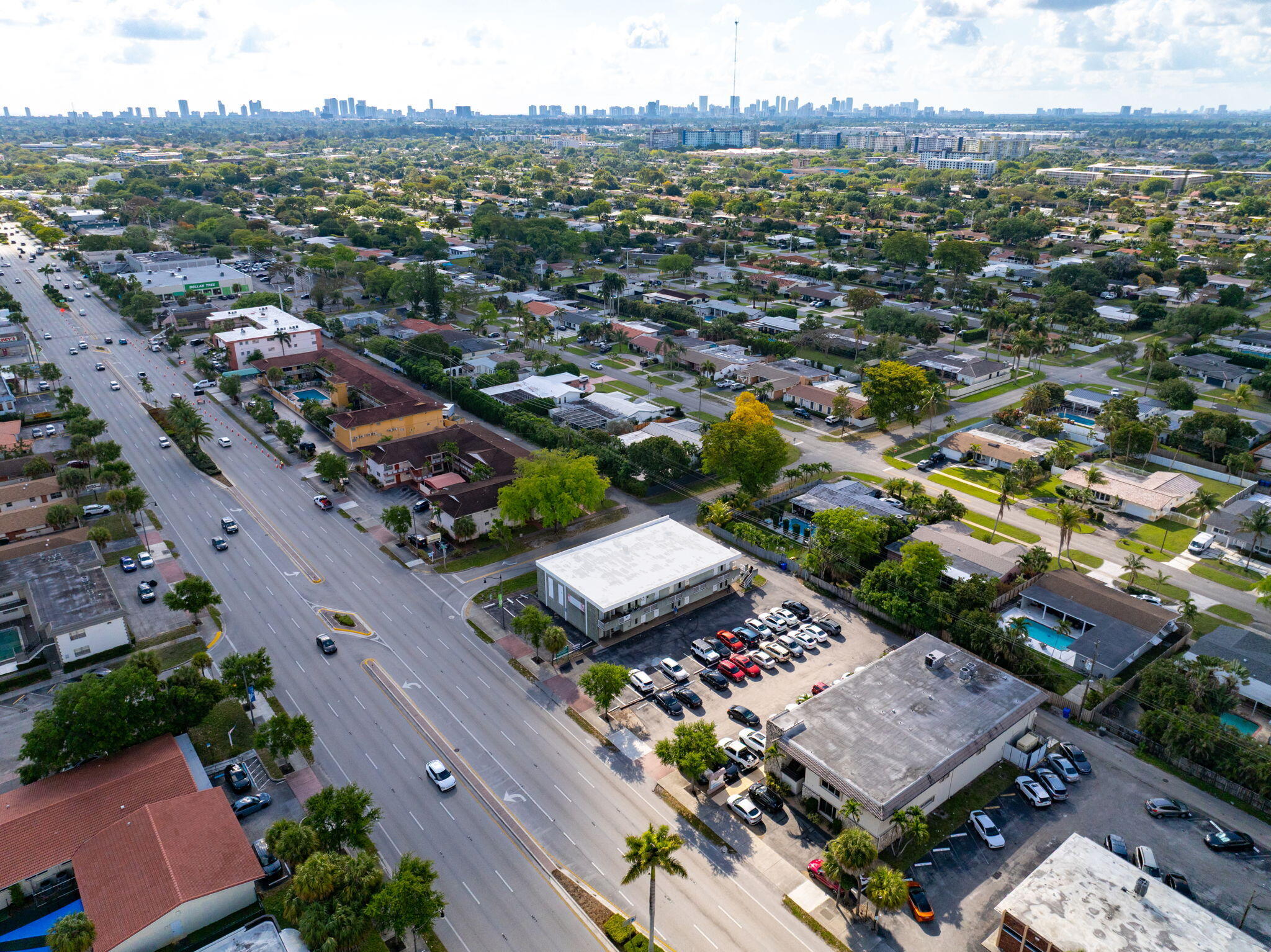 5000 Hollywood Hollywood, FL 0