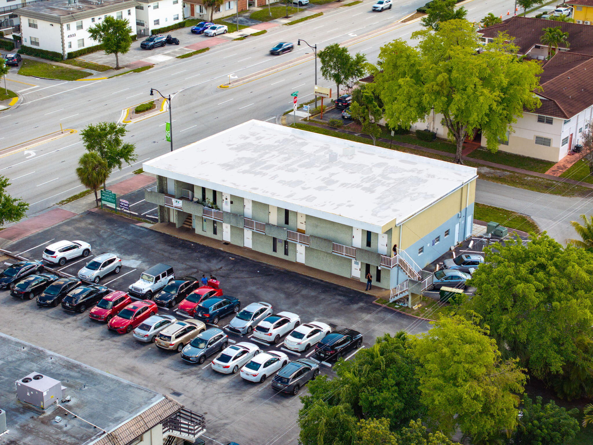 5000 Hollywood Hollywood, FL 0