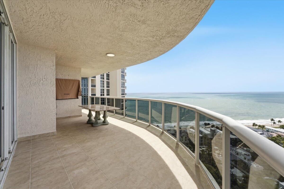 3100 N Ocean #2208 Fort Lauderdale, FL 33308