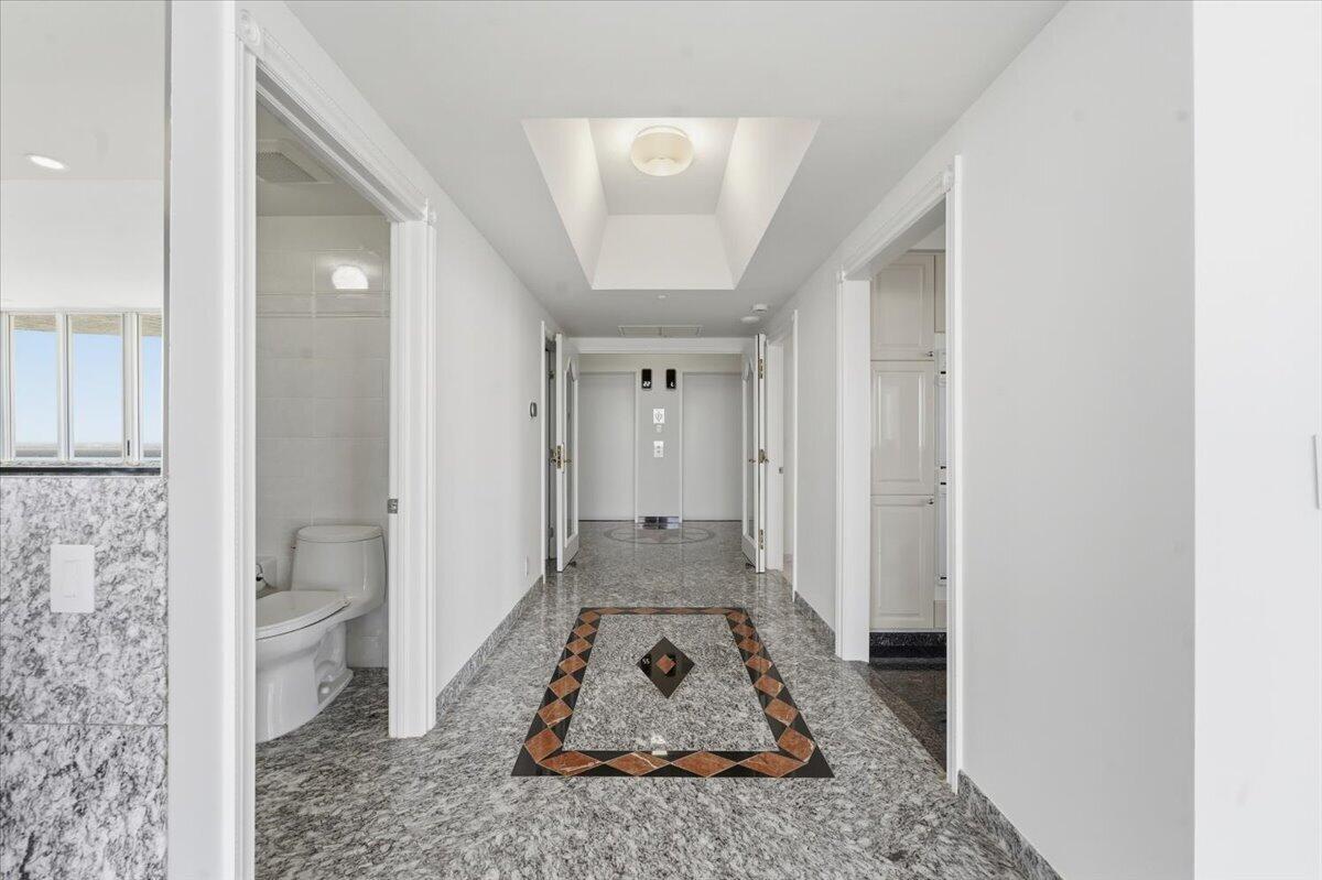 3100 N Ocean #2208 Fort Lauderdale, FL 33308