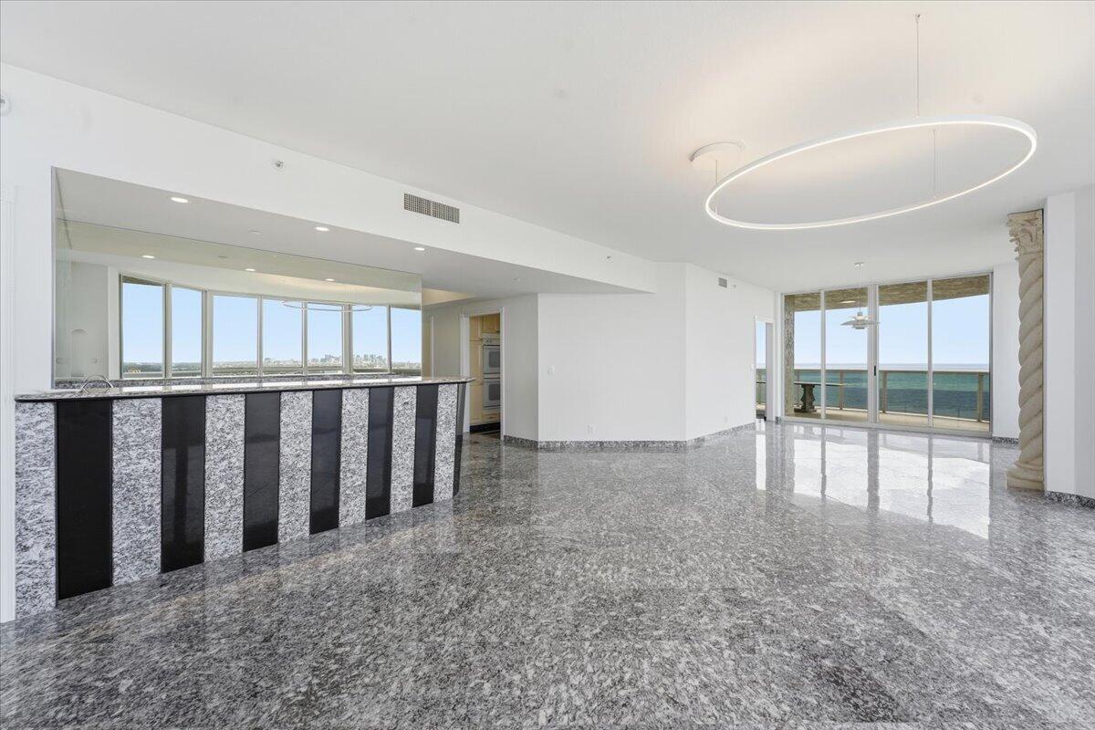 3100 N Ocean #2208 Fort Lauderdale, FL 33308