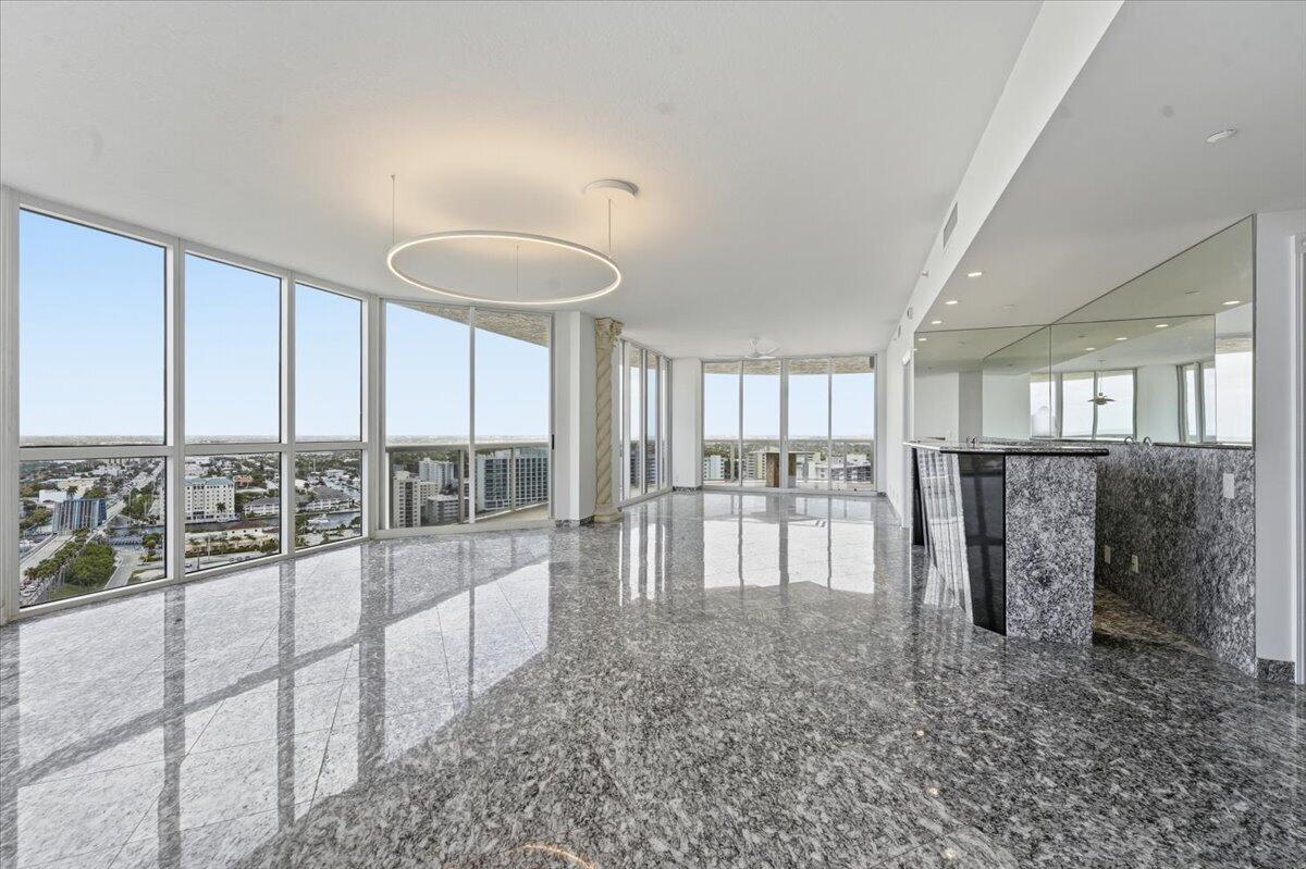 3100 N Ocean #2208 Fort Lauderdale, FL 33308