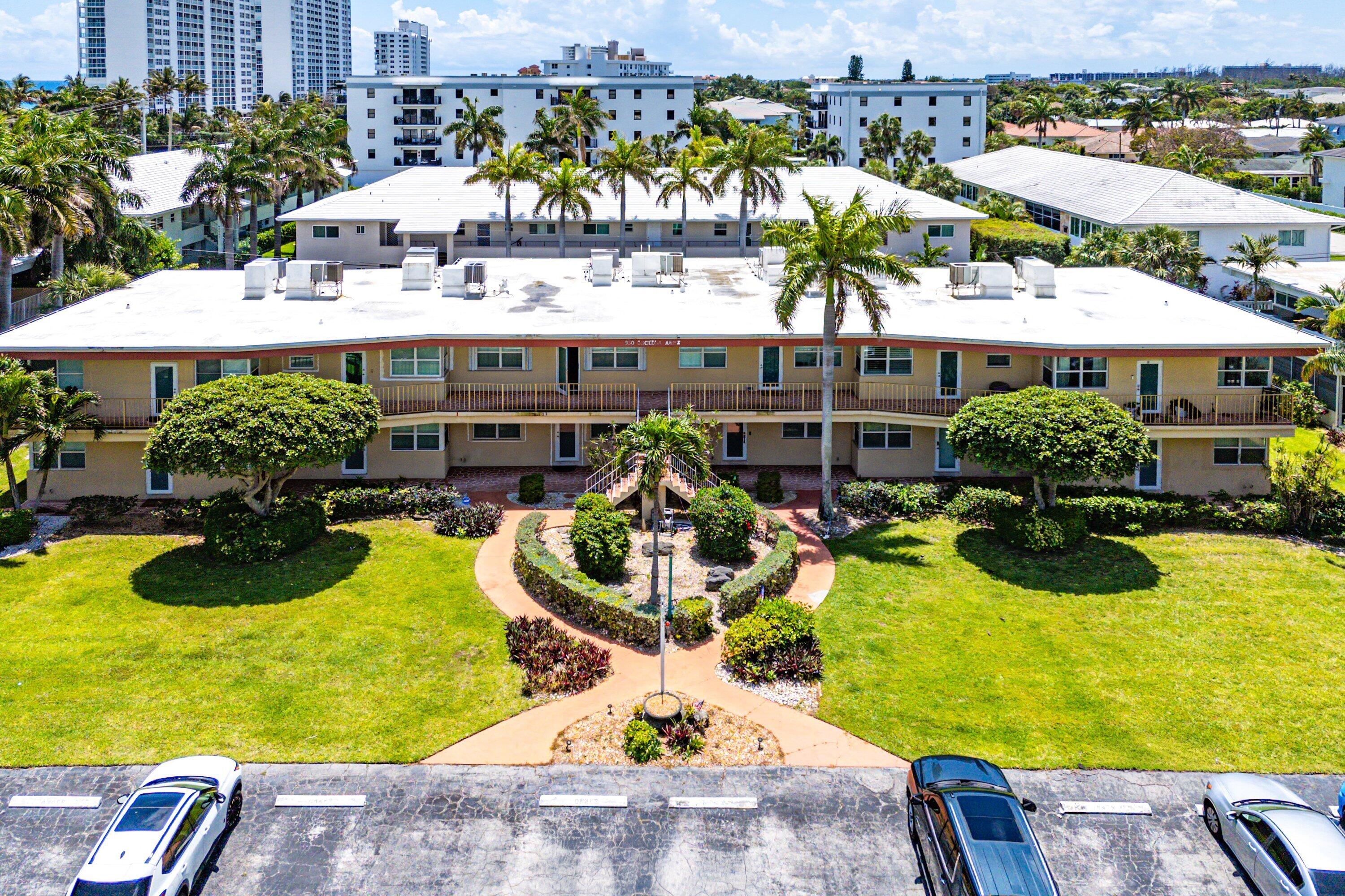 930 Osceola #9