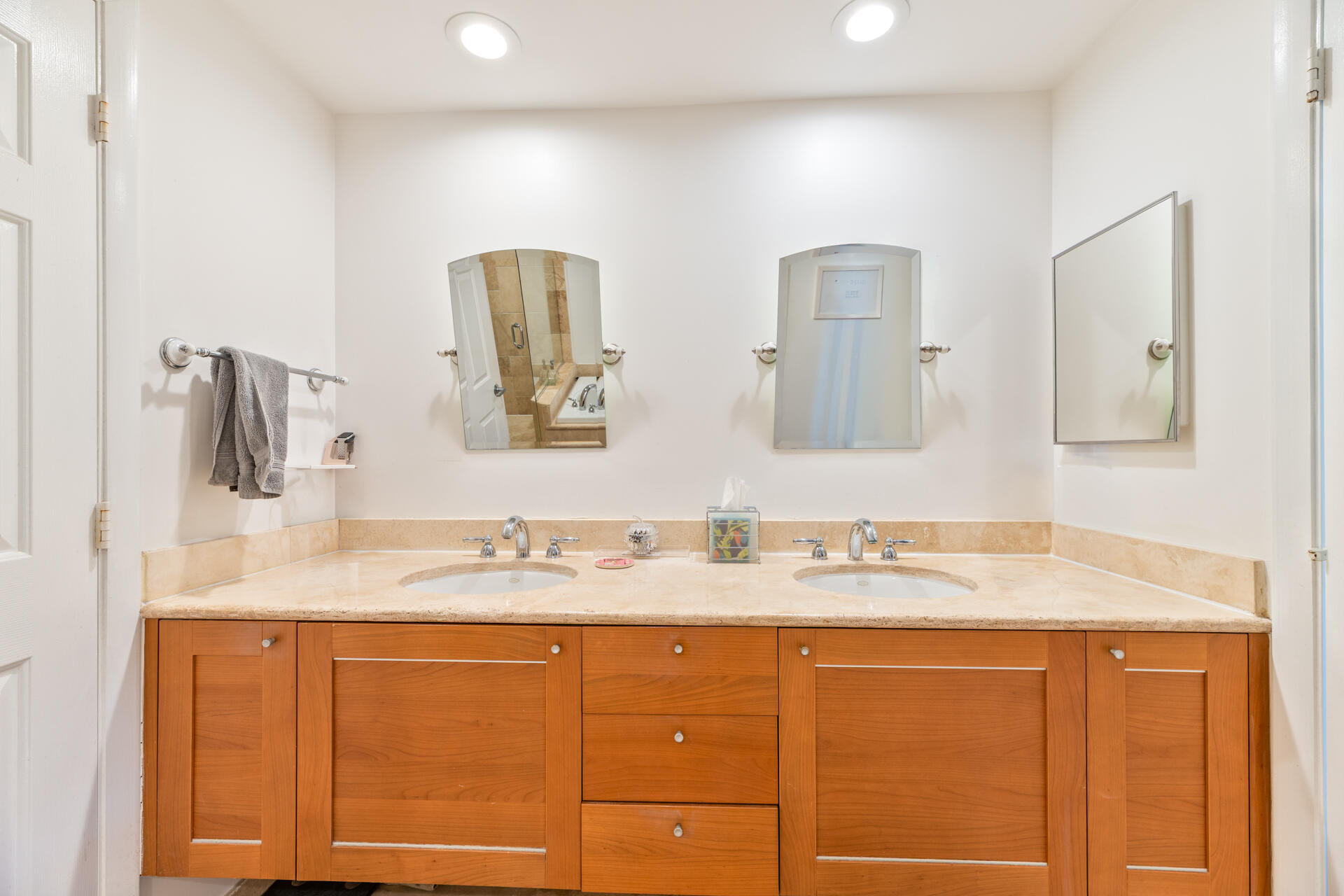 1819 SE 17th #802 Fort Lauderdale, FL 33316