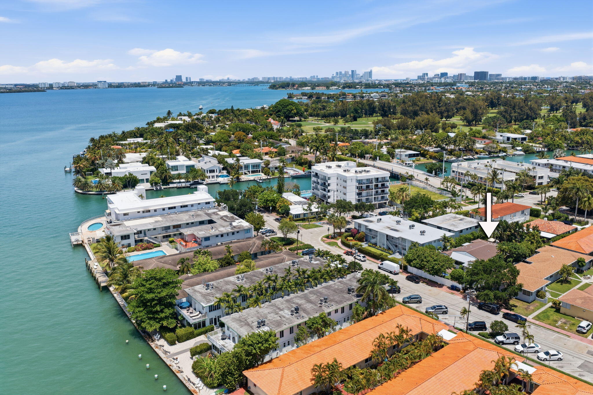 2183 Bay Miami Beach, FL 33141