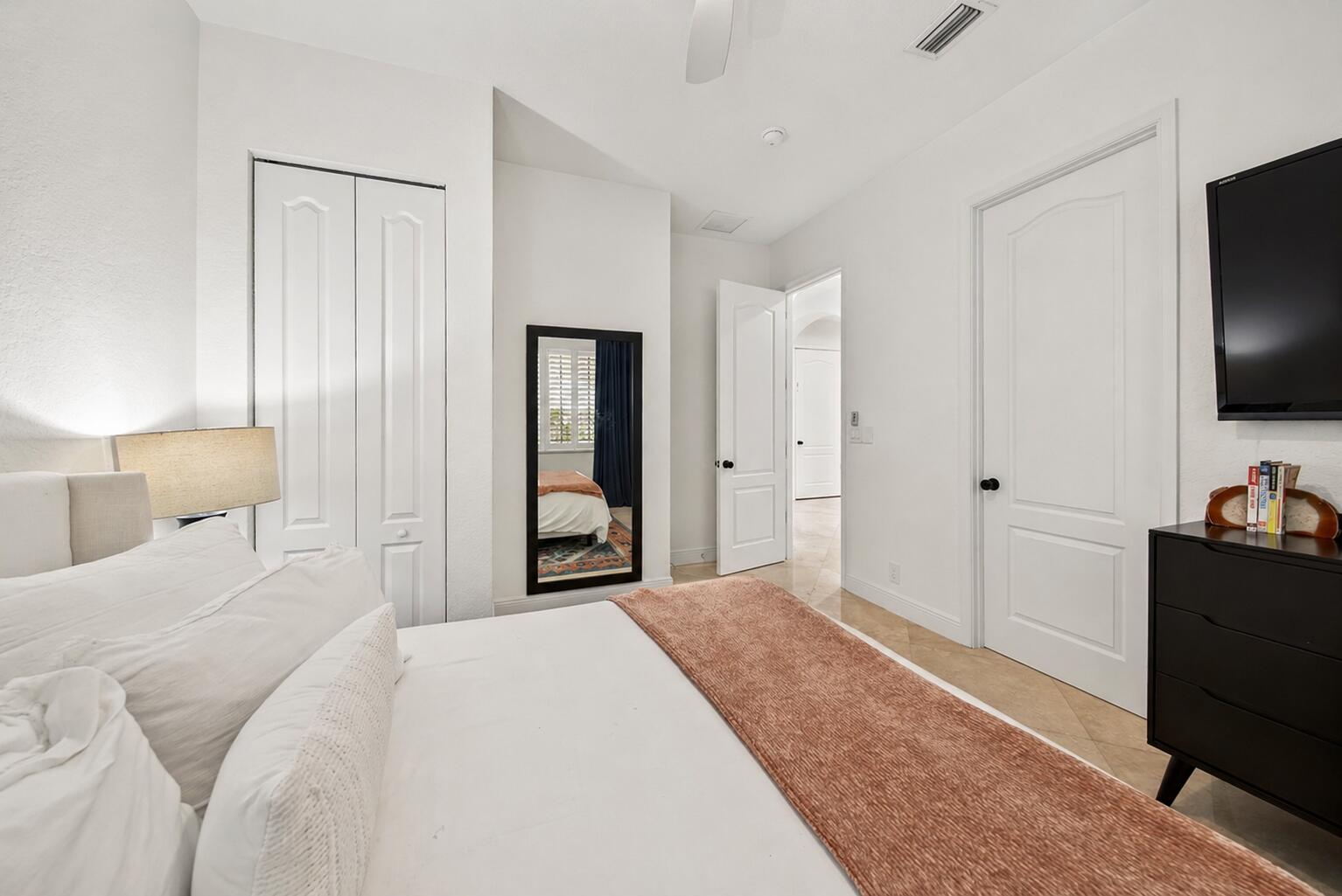 804 N Rio Vis Fort Lauderdale, FL 33301