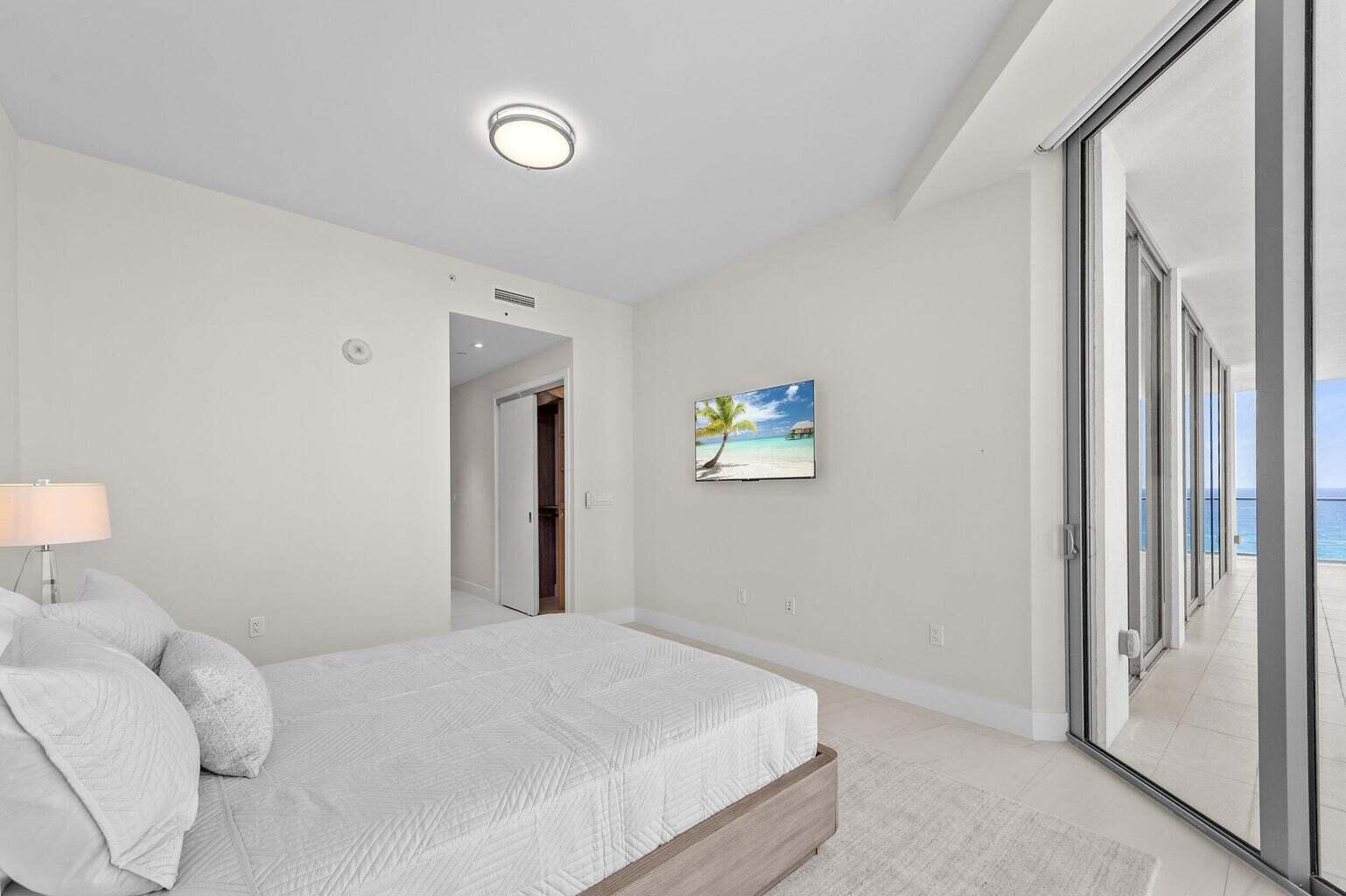 3100 N Ocean #H 1504 Riviera Beach, FL 33404