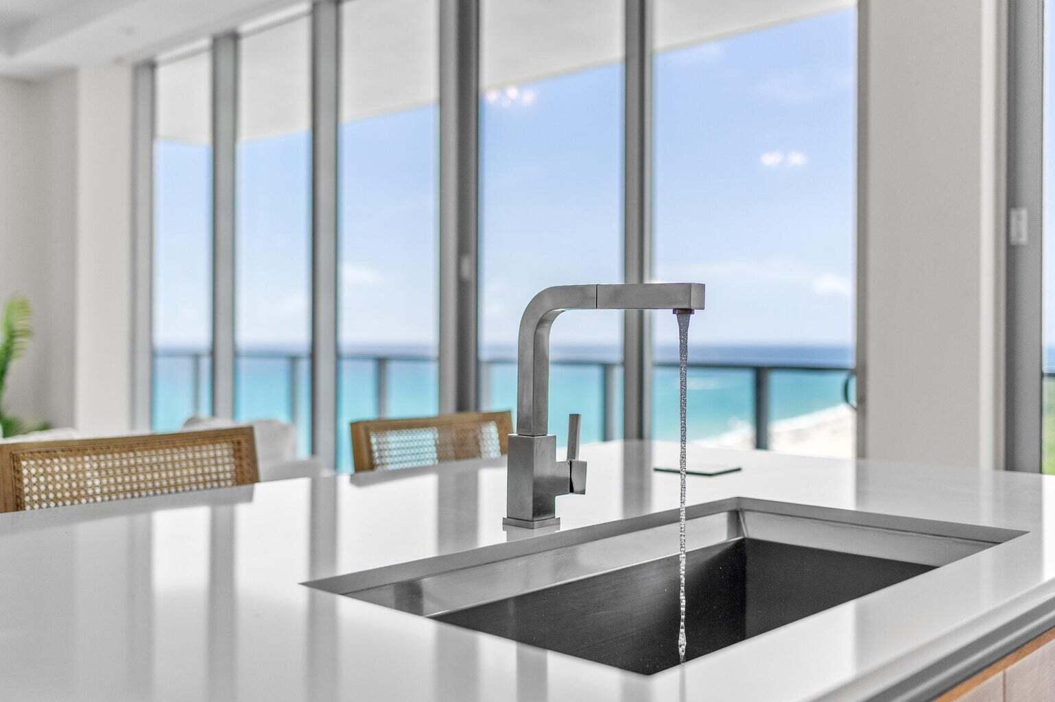 3100 N Ocean #H 1504 Riviera Beach, FL 33404