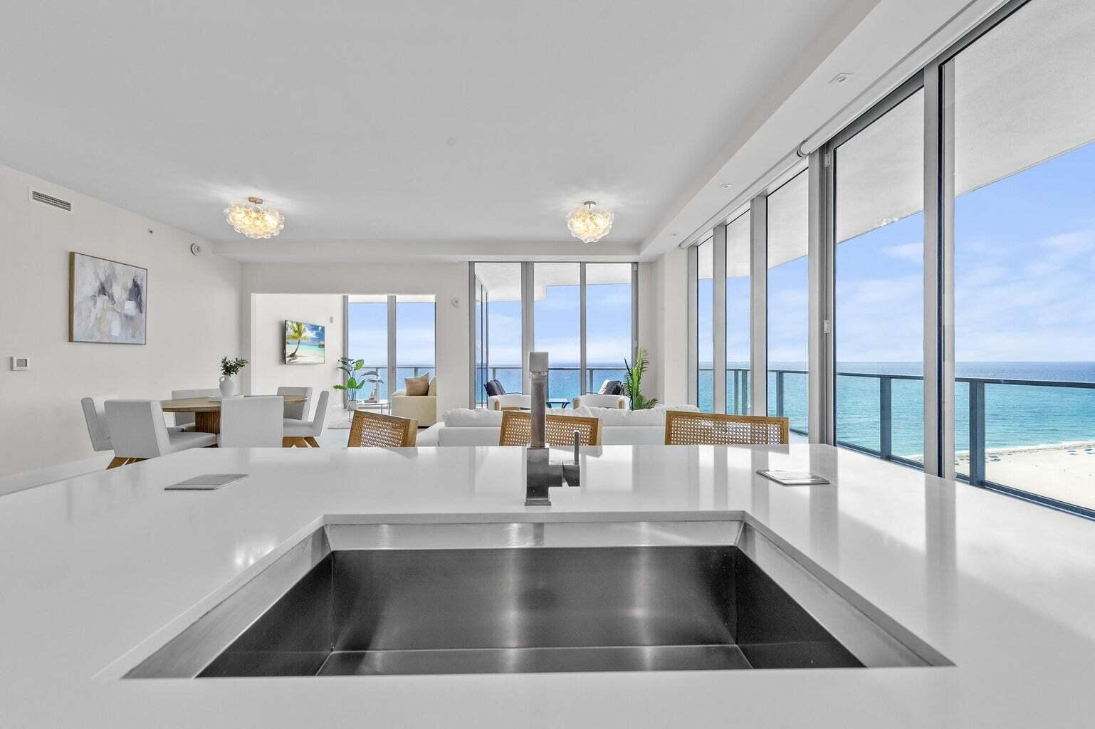 3100 N Ocean #H 1504 Riviera Beach, FL 33404