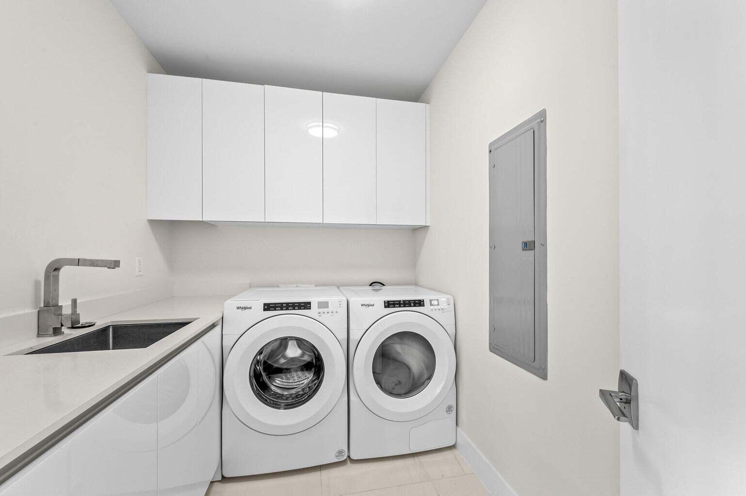 3100 N Ocean #H 1504 Riviera Beach, FL 33404