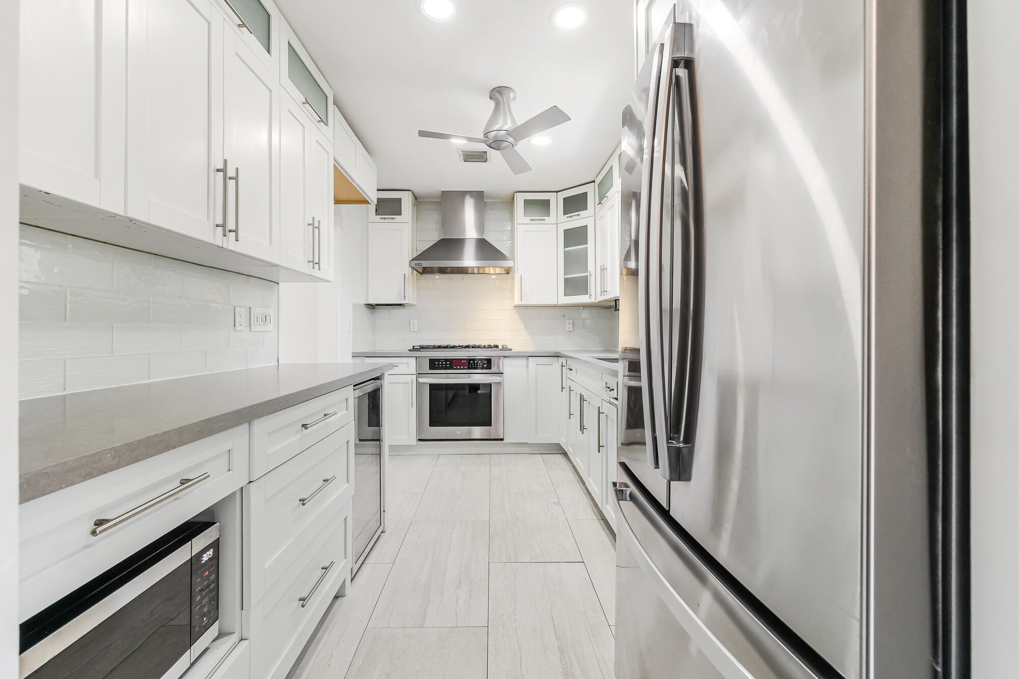 1432 NE 2nd Fort Lauderdale, FL 33304