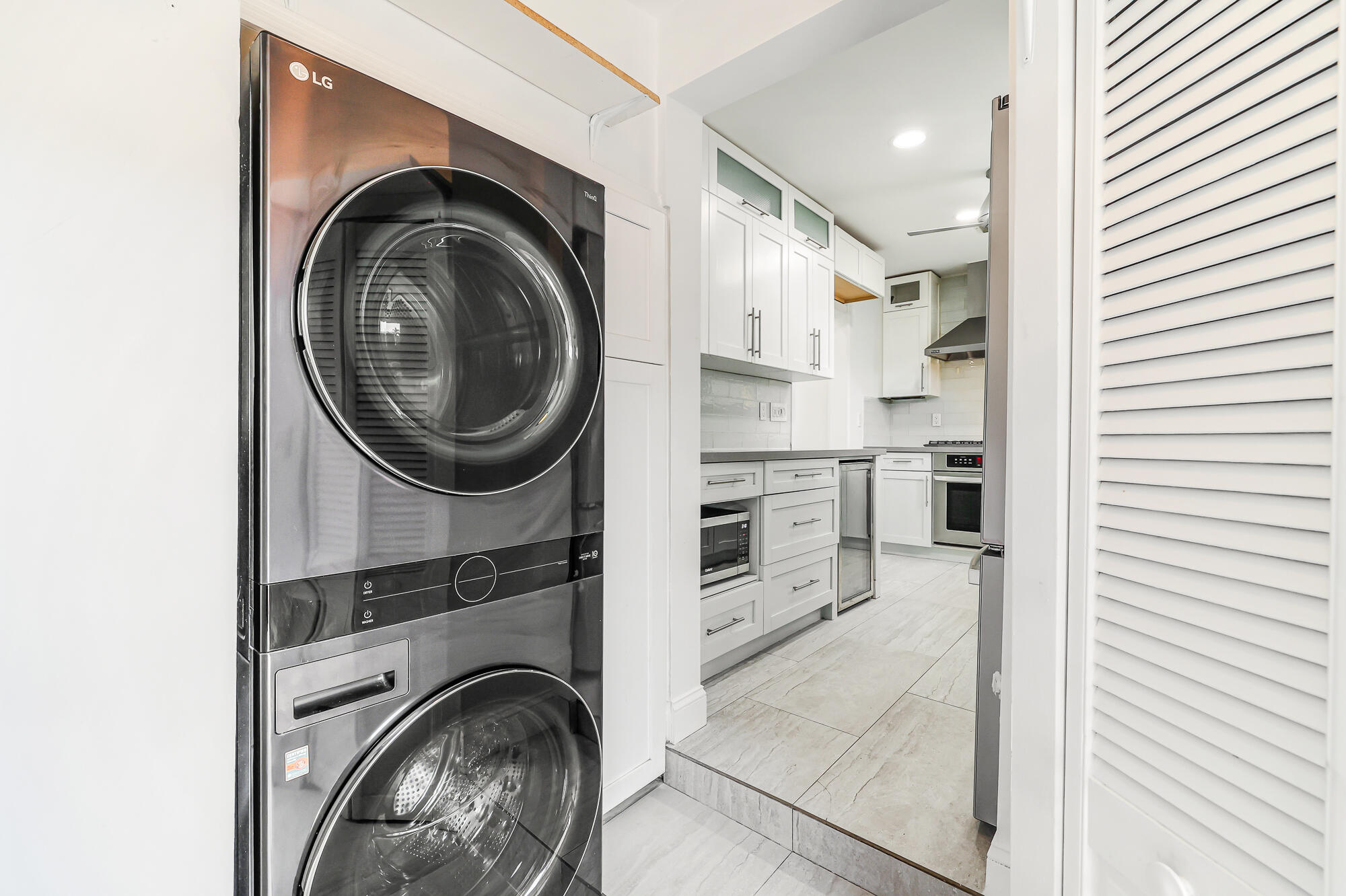 1432 NE 2nd Fort Lauderdale, FL 33304