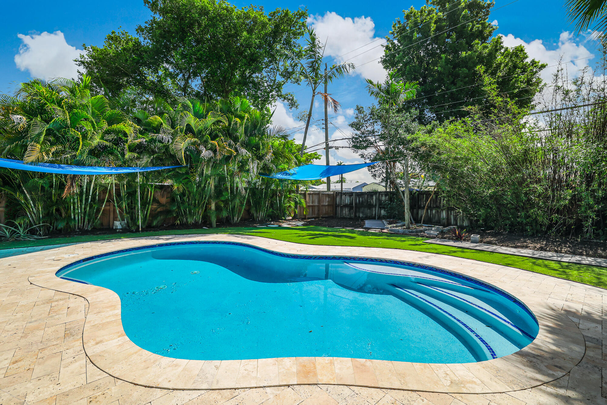 1432 NE 2nd Fort Lauderdale, FL 33304