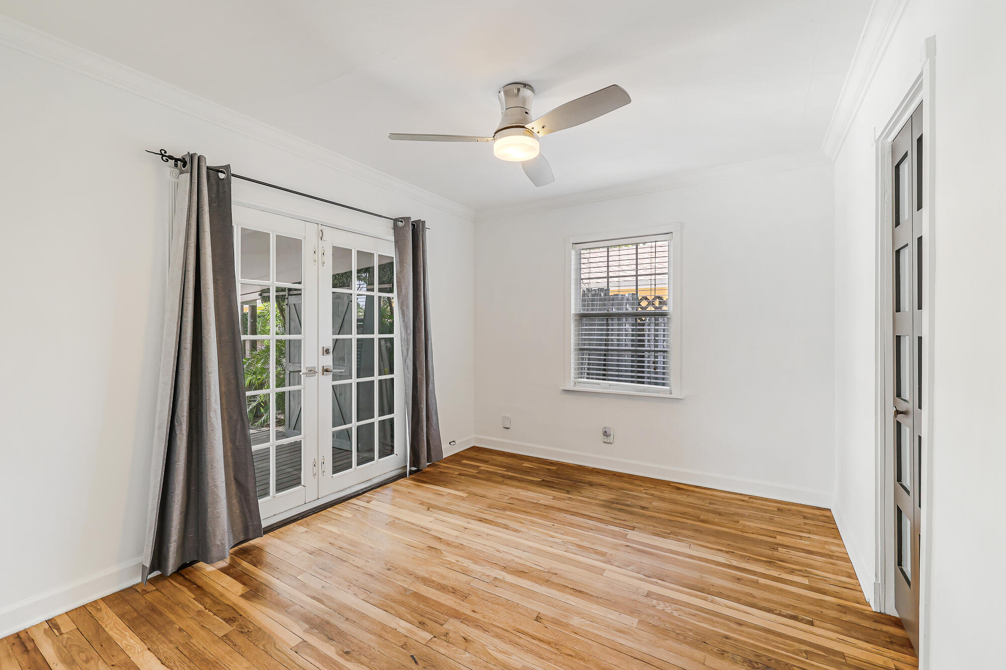 1432 NE 2nd Fort Lauderdale, FL 33304