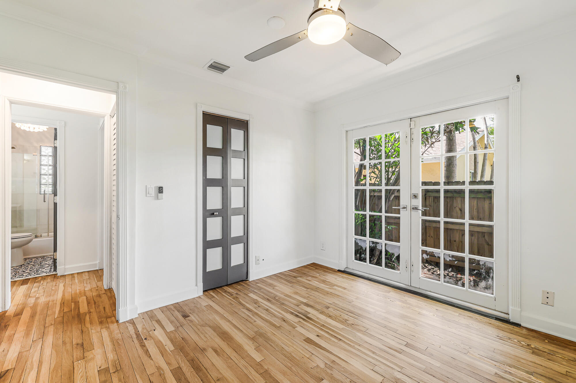 1432 NE 2nd Fort Lauderdale, FL 33304