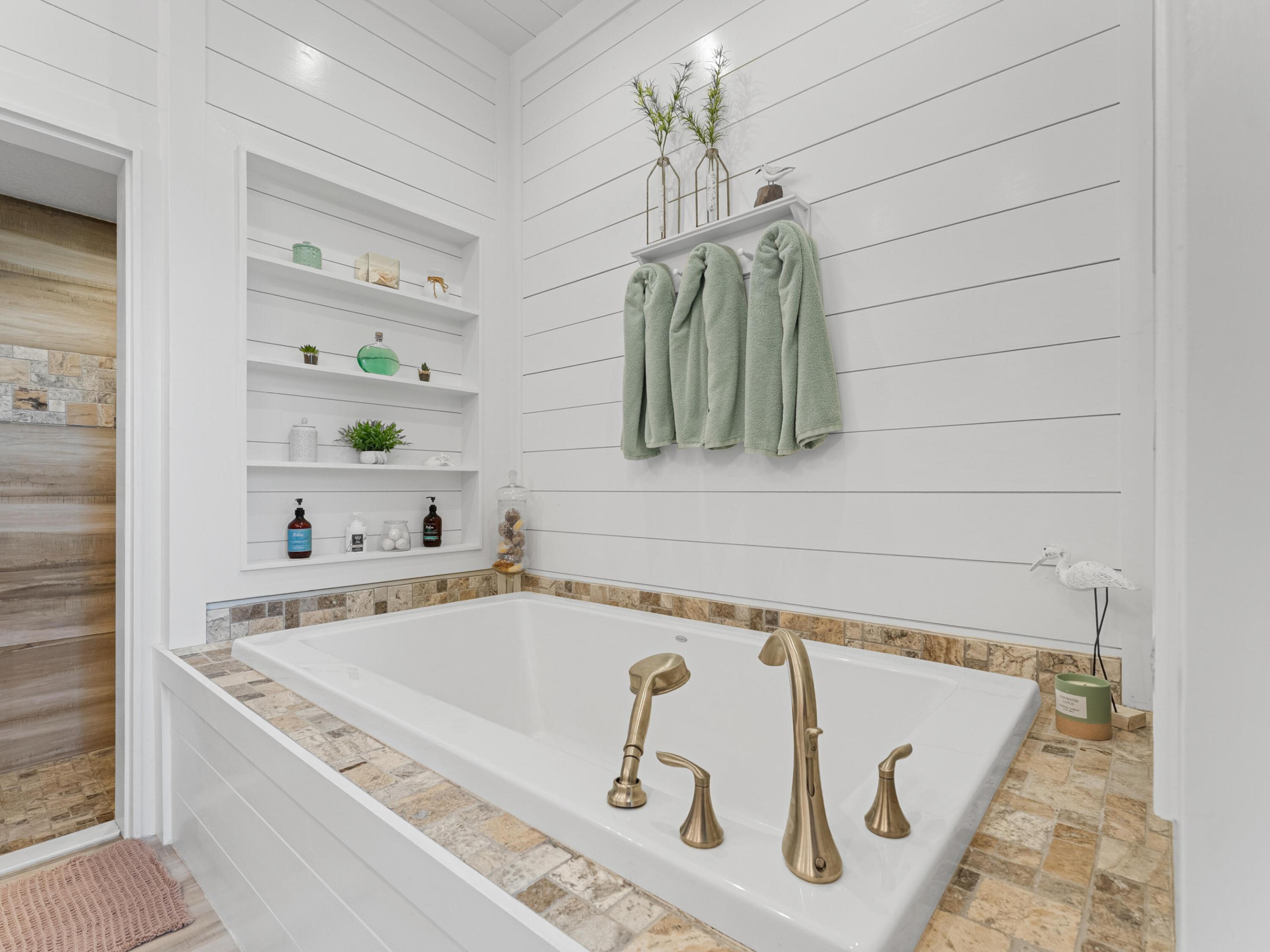 7090 49th St Vero Beach, FL 32967