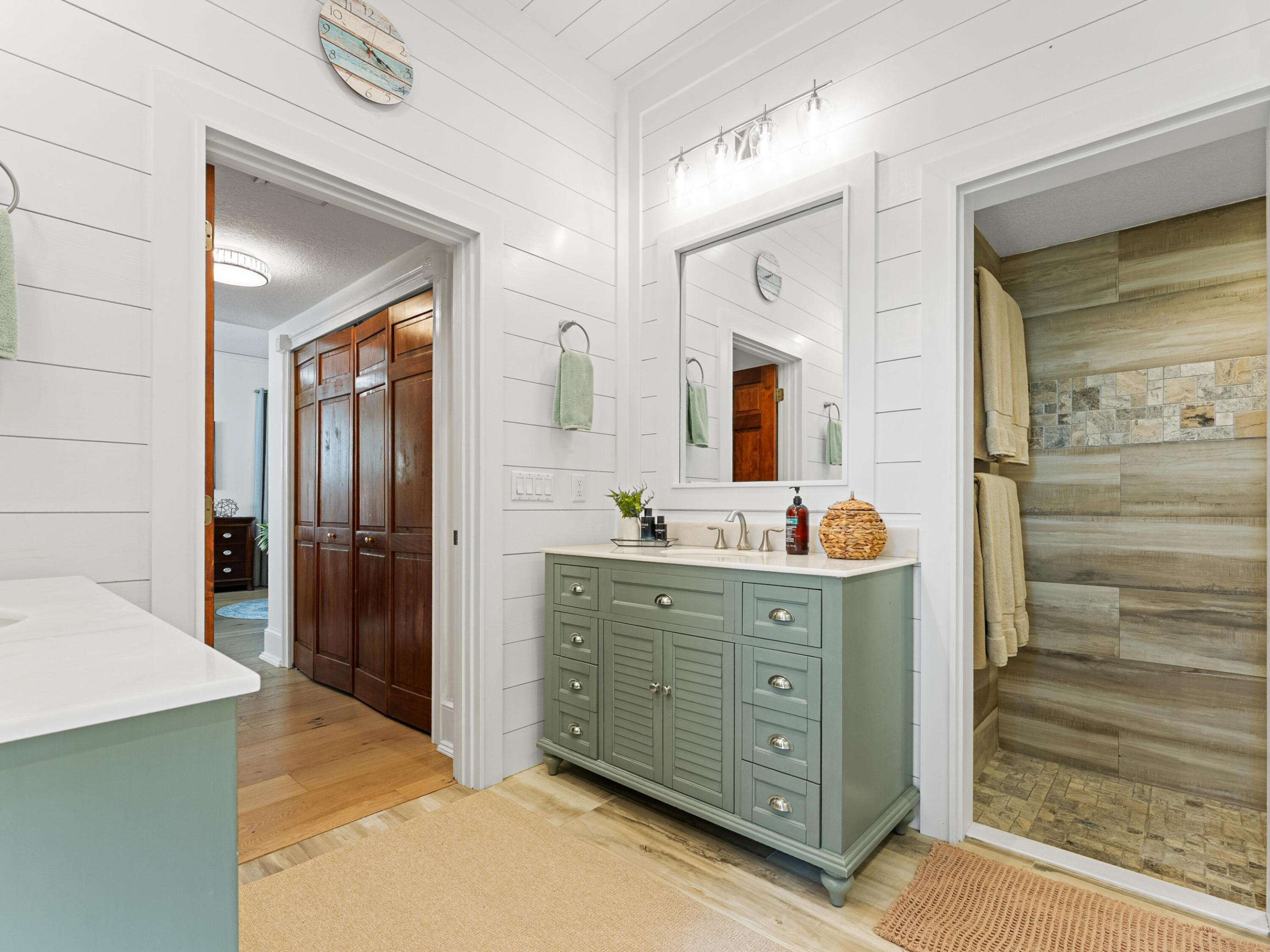 7090 49th St Vero Beach, FL 32967
