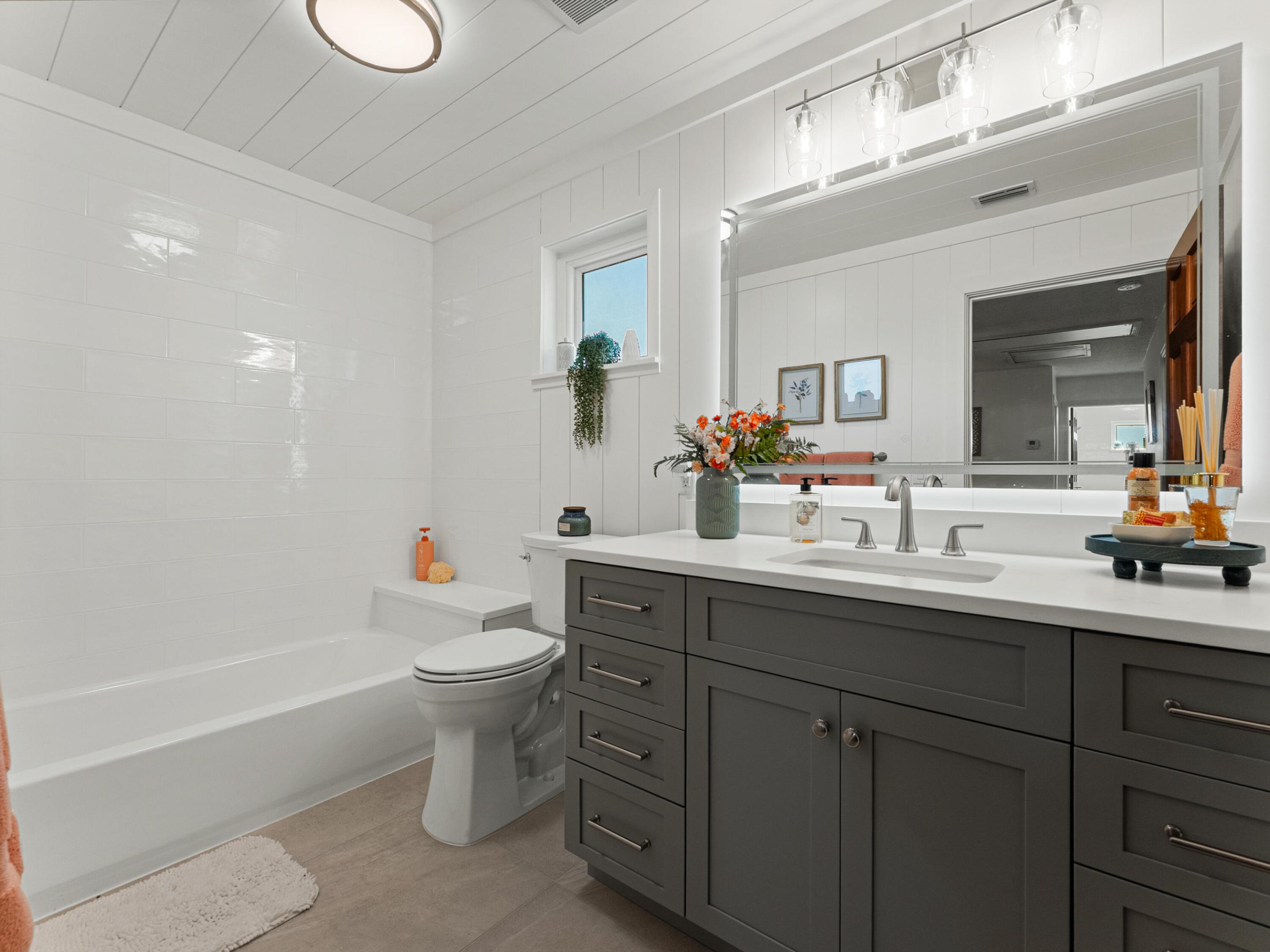 7090 49th St Vero Beach, FL 32967