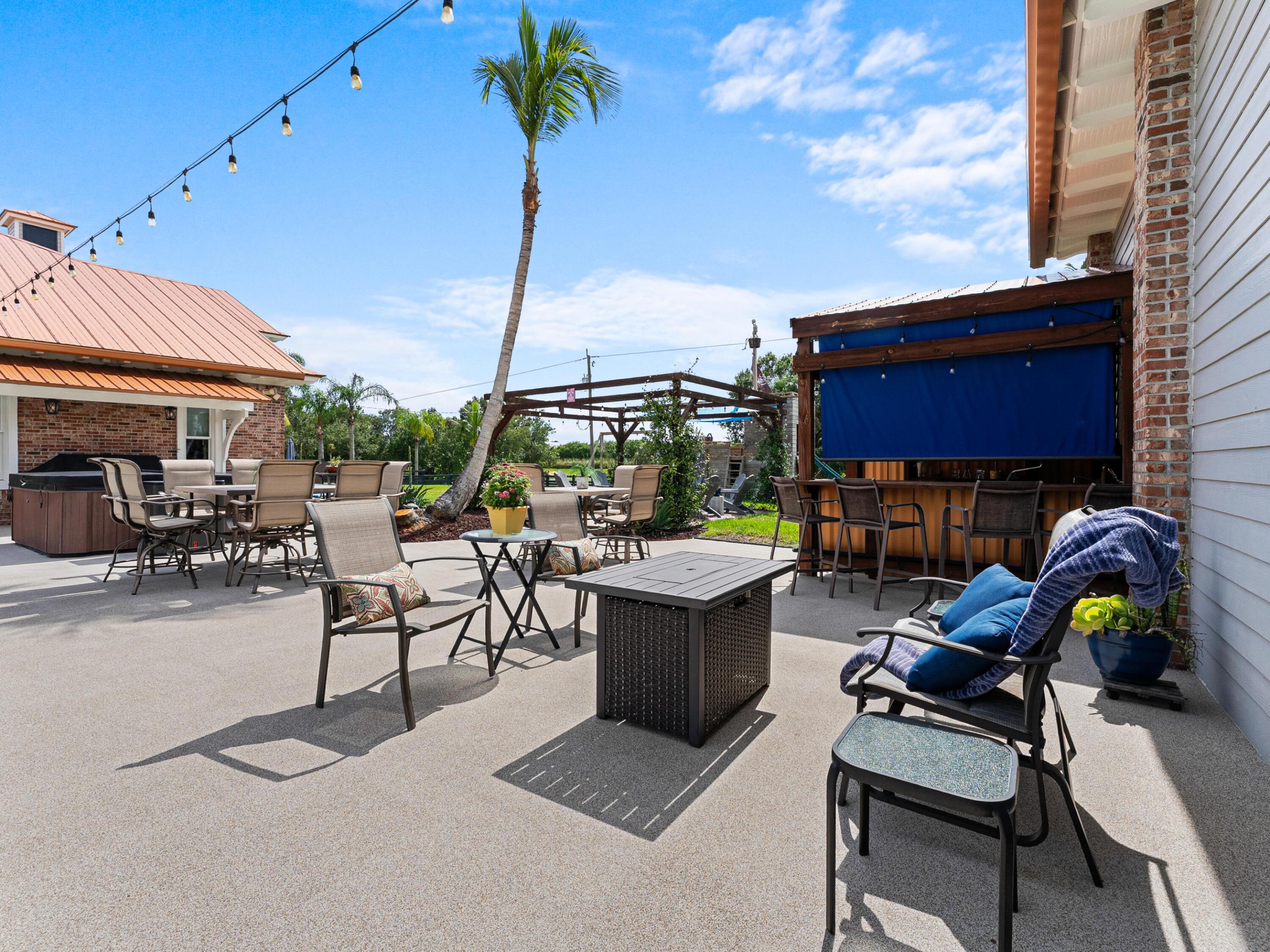 7090 49th St Vero Beach, FL 32967