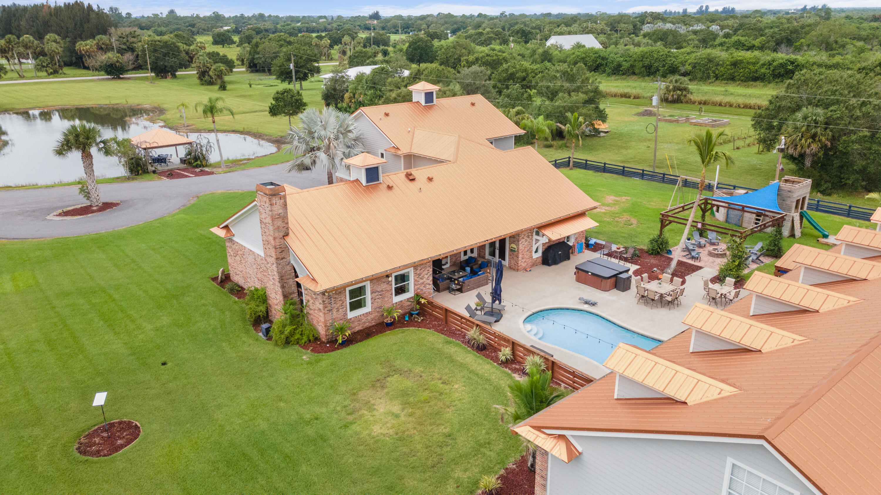7090 49th St Vero Beach, FL 32967