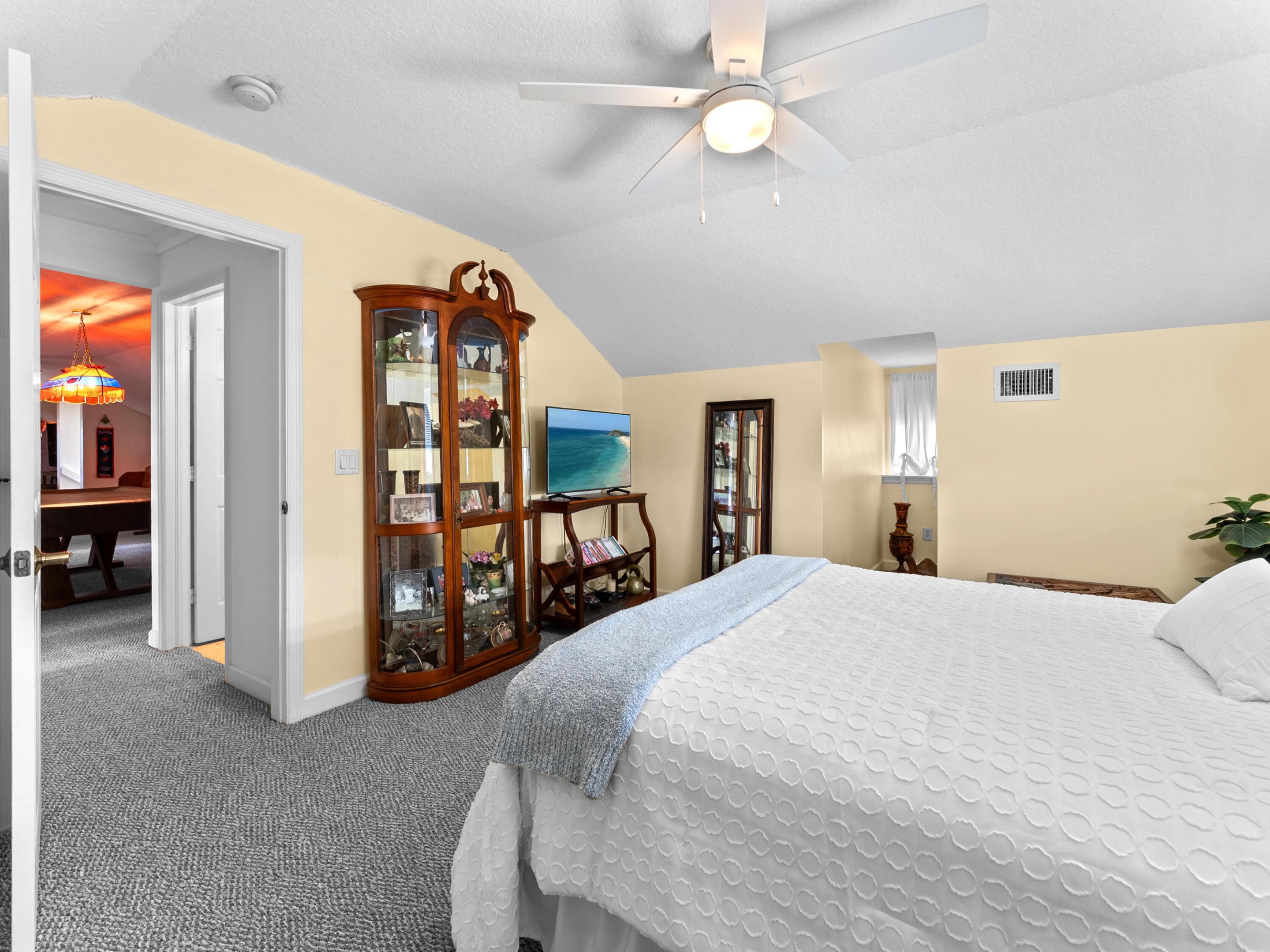 7090 49th St Vero Beach, FL 32967
