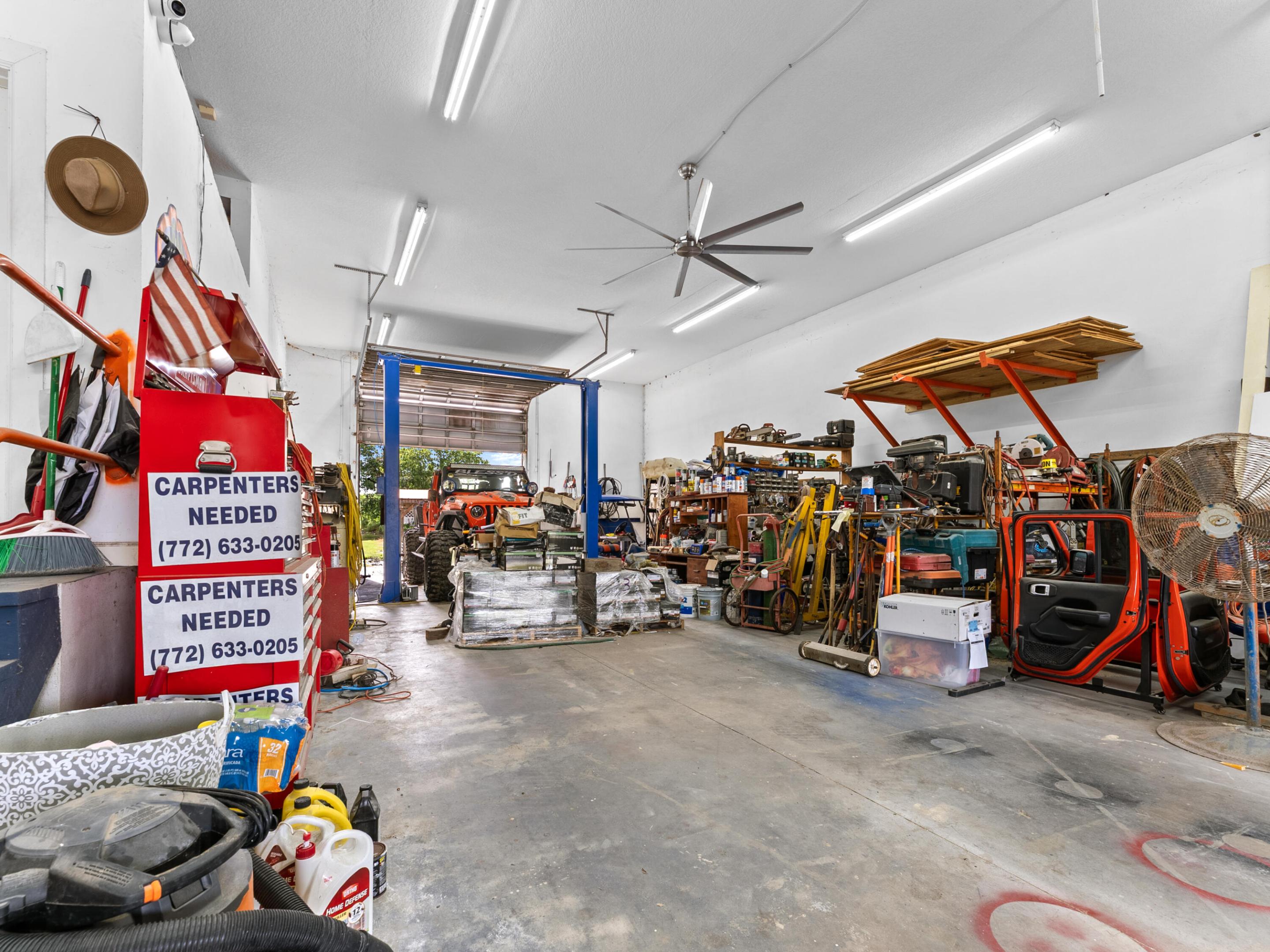 7090 49th St Vero Beach, FL 32967