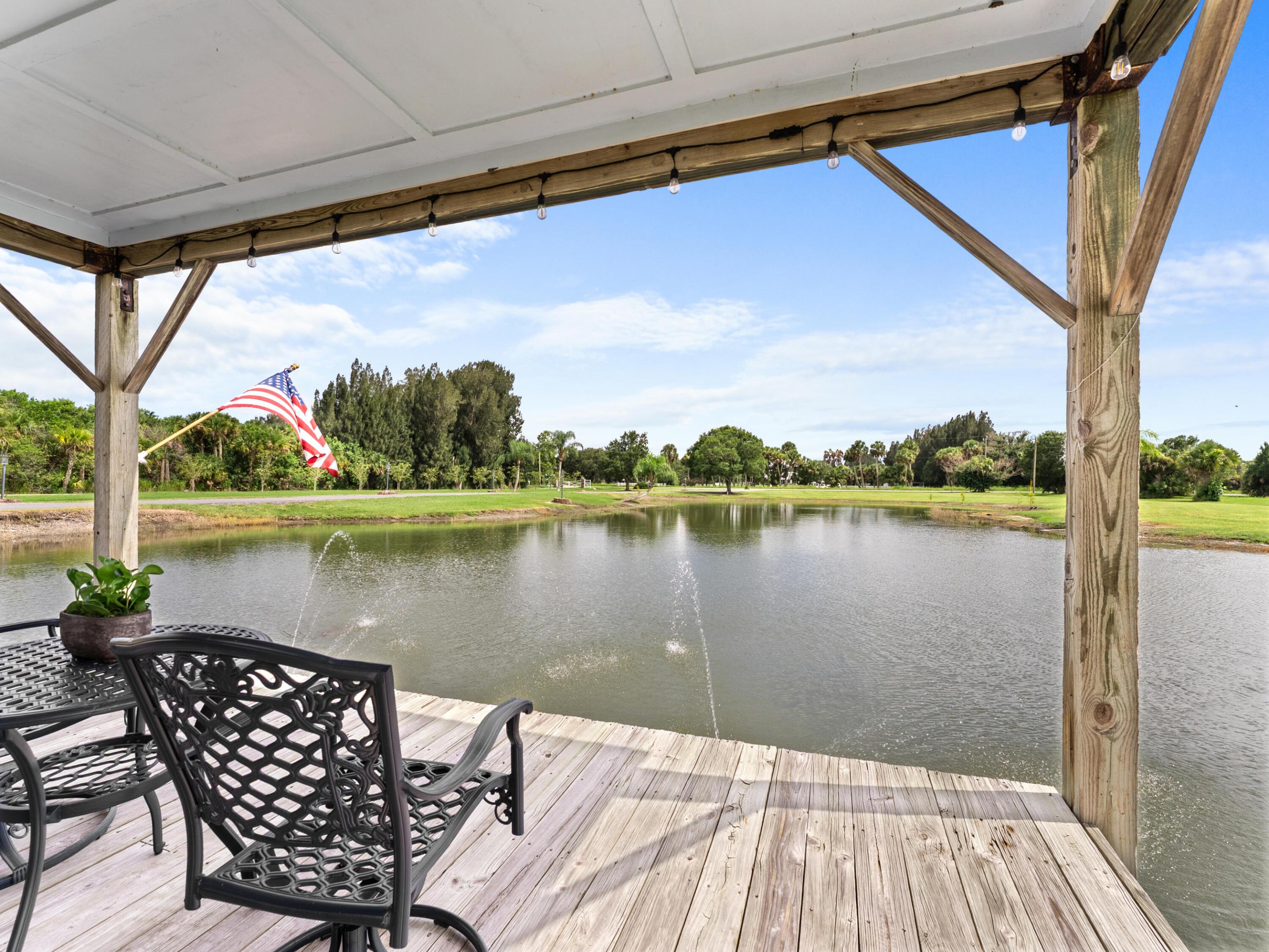 7090 49th St Vero Beach, FL 32967