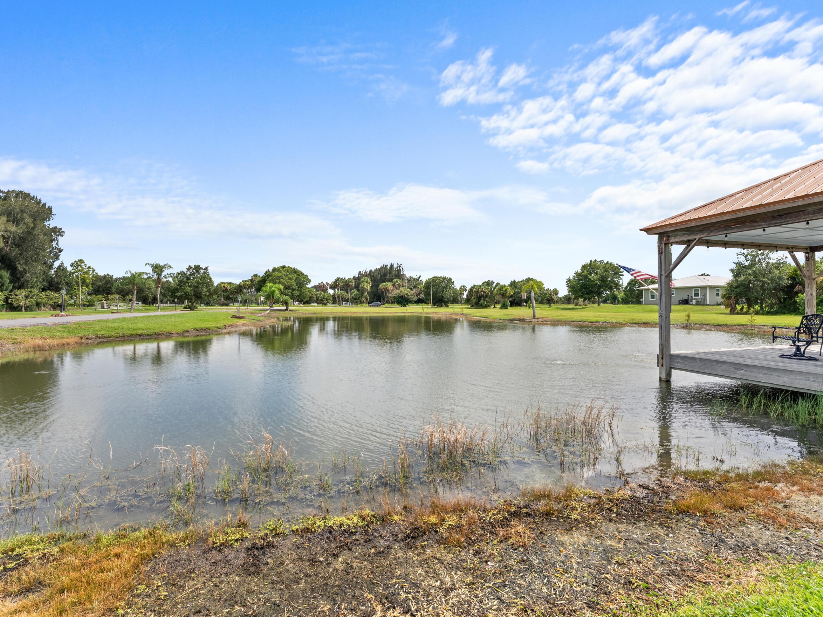 7090 49th St Vero Beach, FL 32967