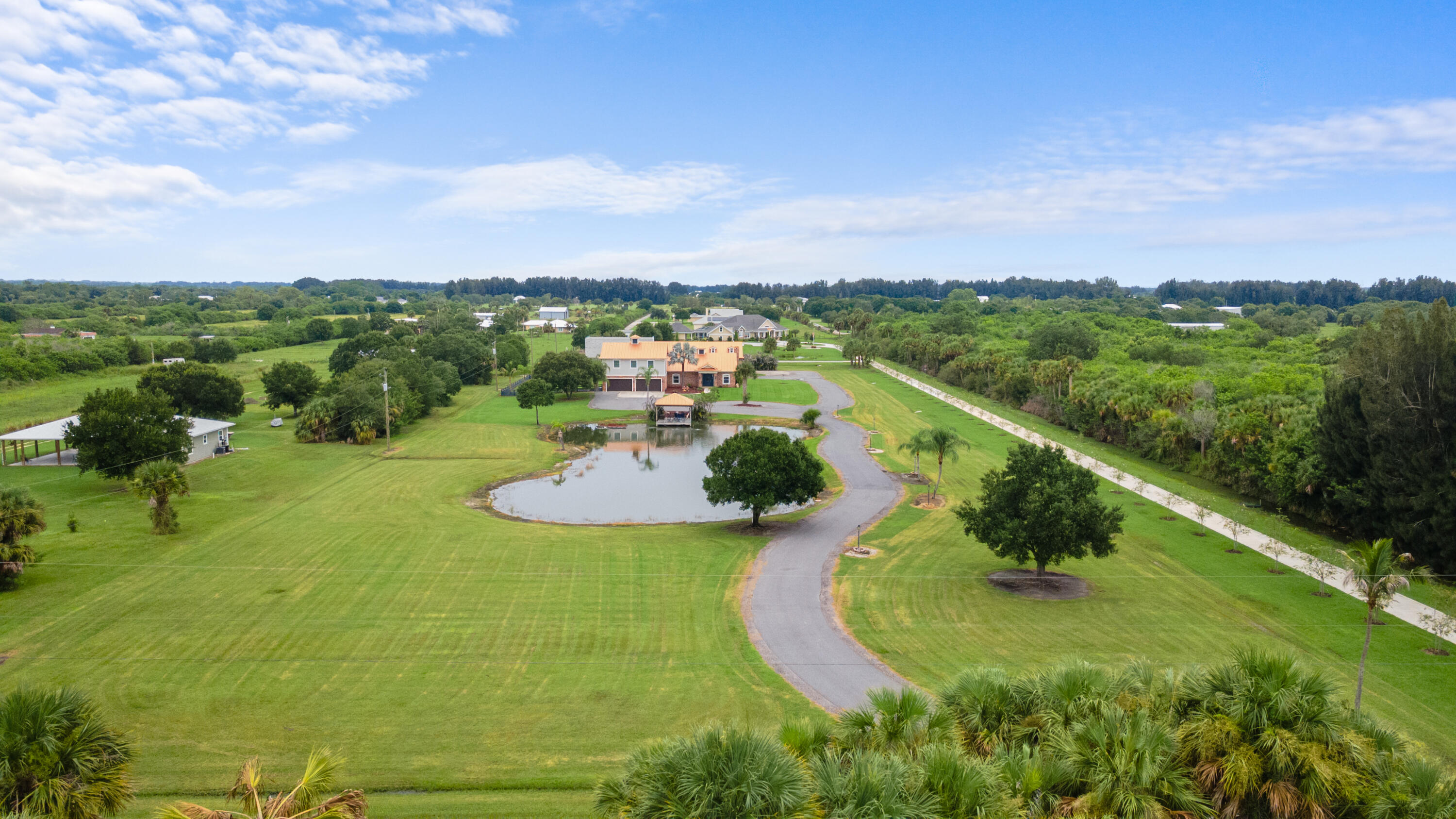 7090 49th St Vero Beach, FL 32967