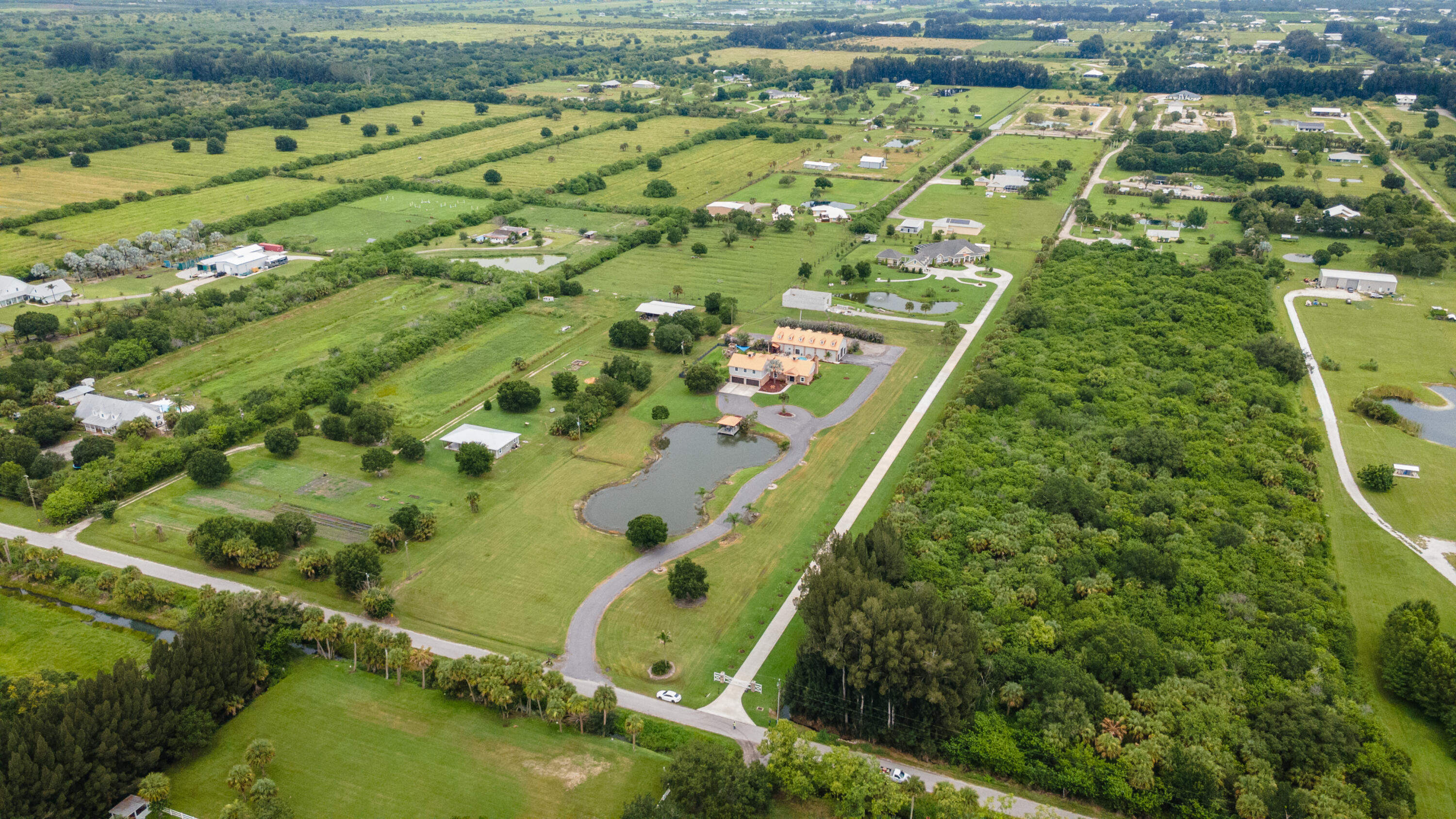 7090 49th St Vero Beach, FL 32967