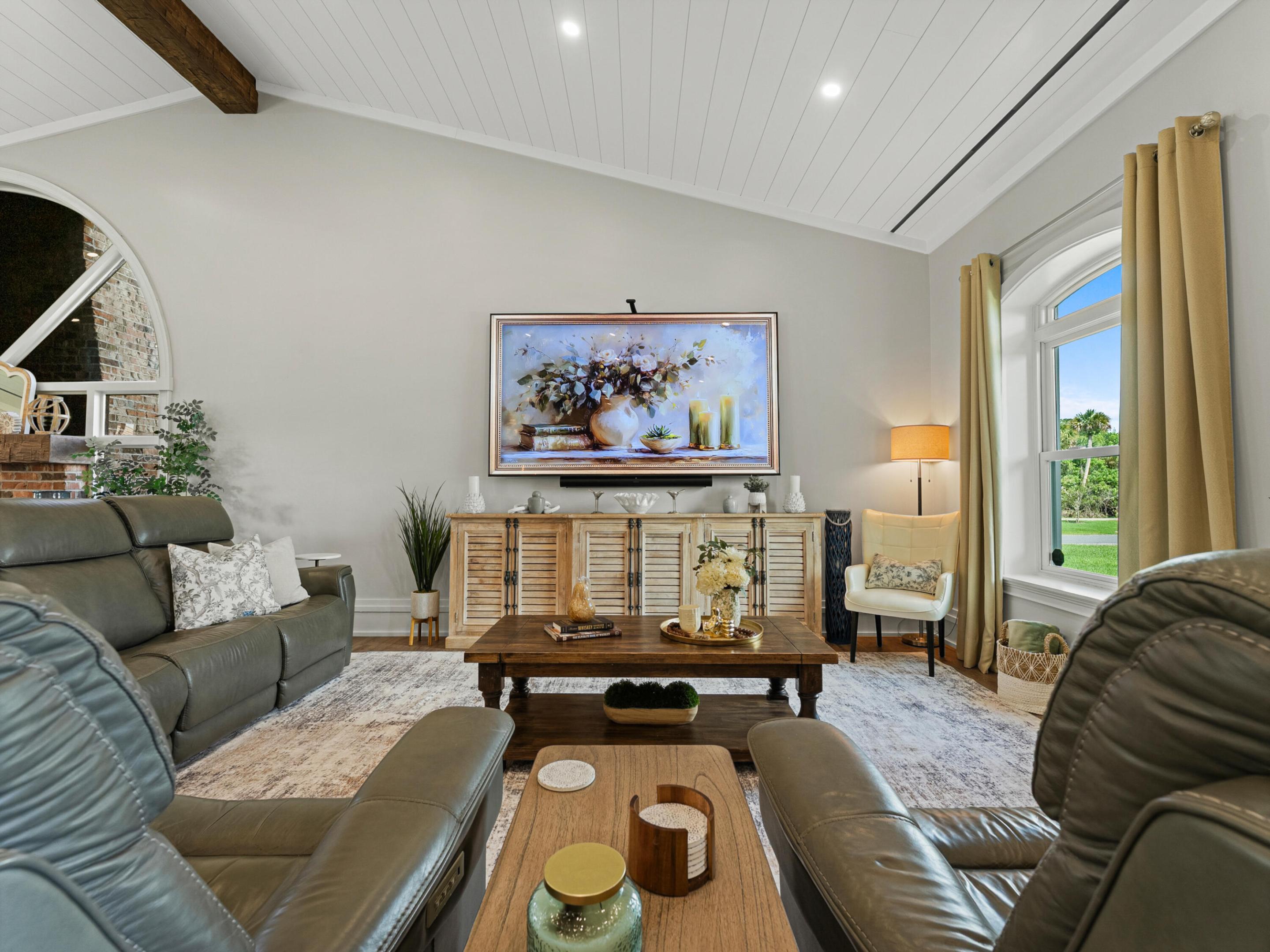7090 49th St Vero Beach, FL 32967