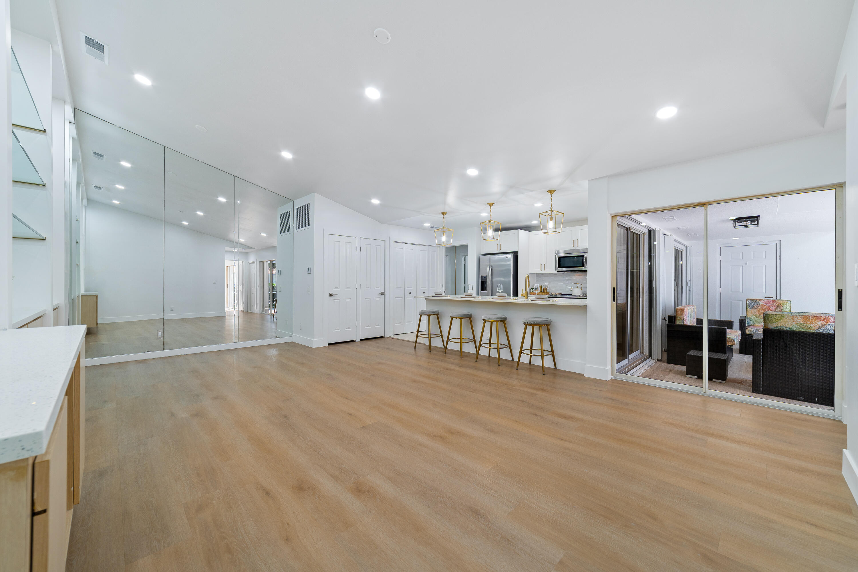 2301 Pin Oak Palm Beach Gardens, FL 33410
