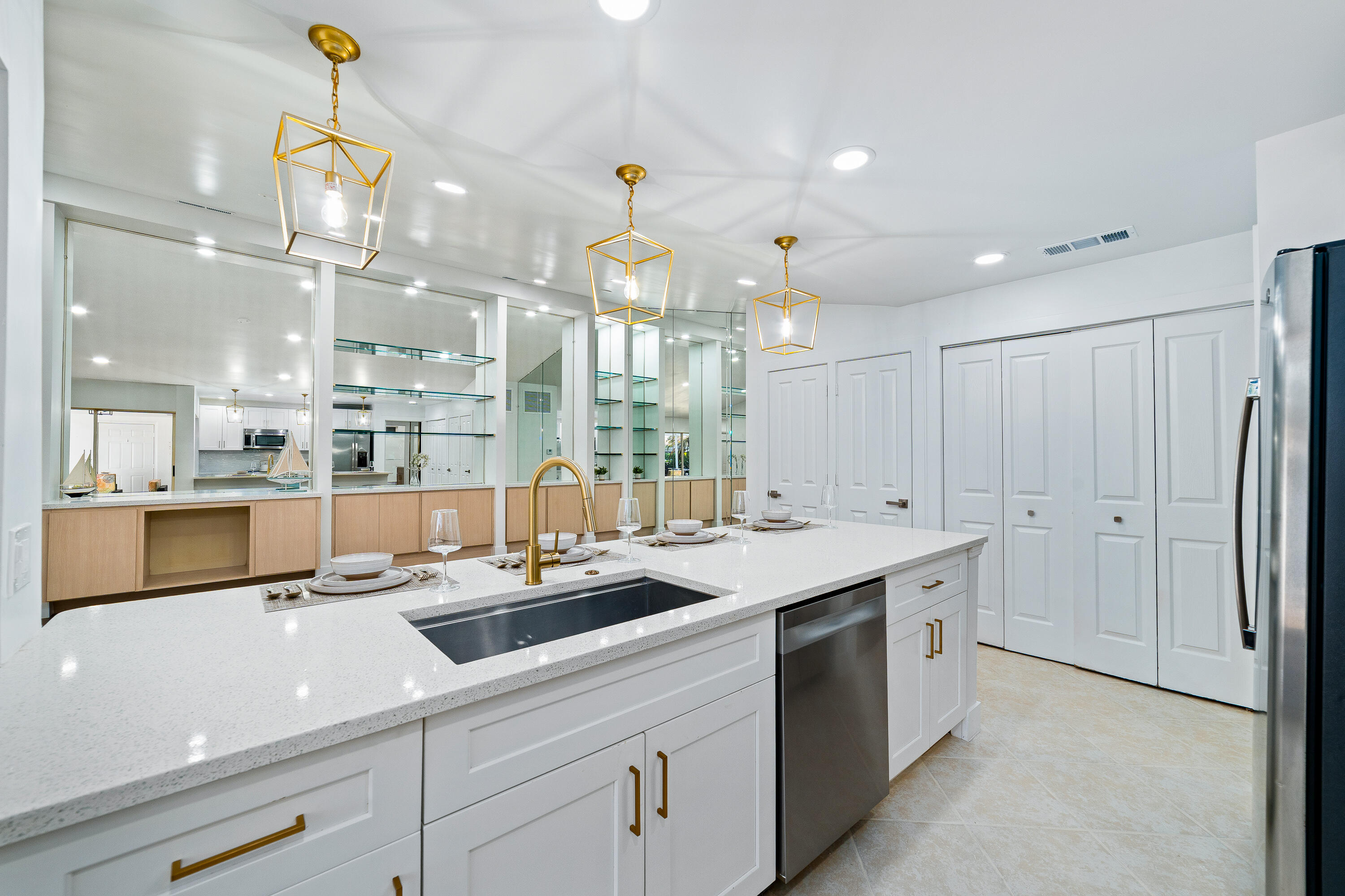 2301 Pin Oak Palm Beach Gardens, FL 33410