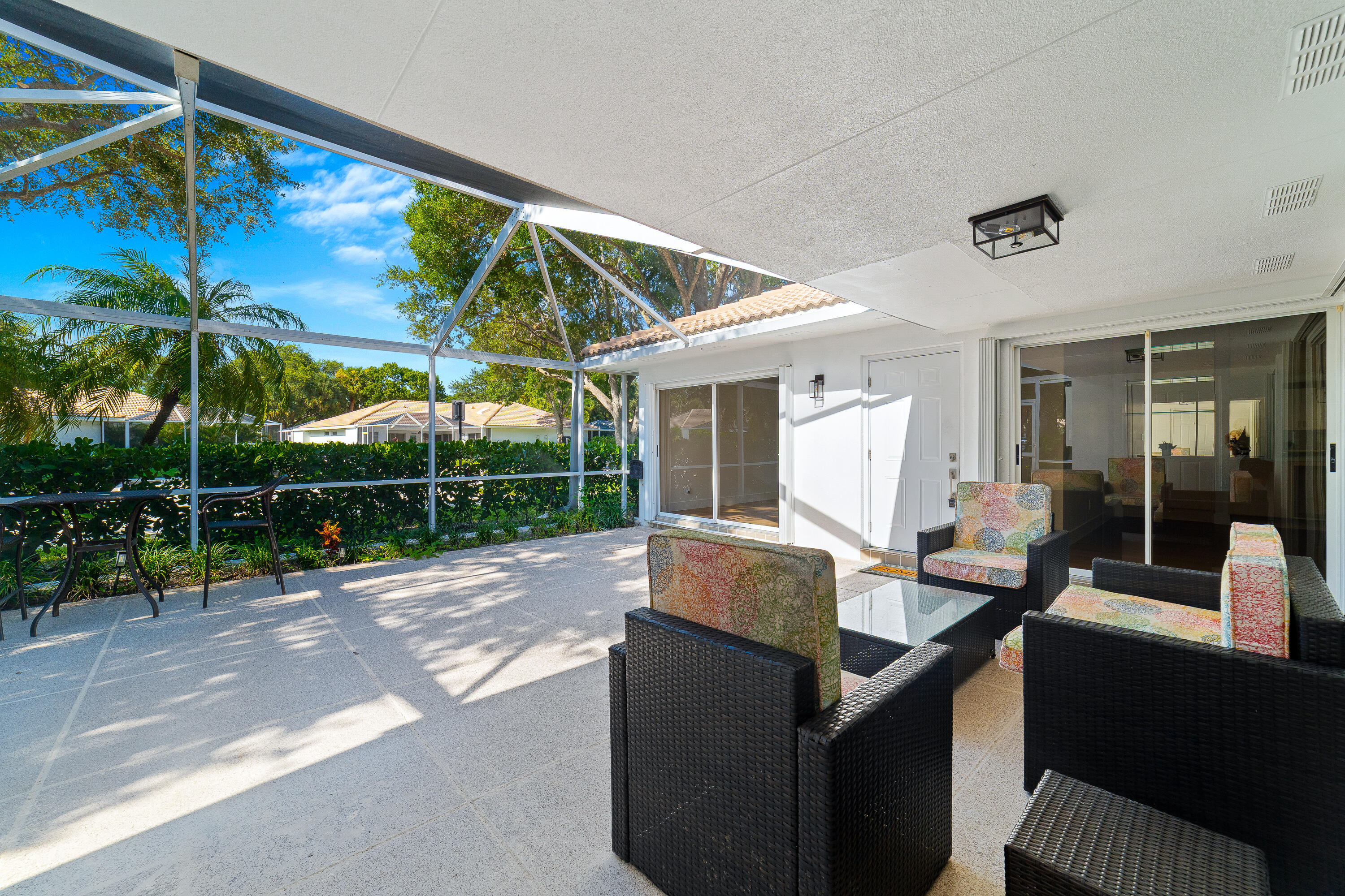 2301 Pin Oak Palm Beach Gardens, FL 33410
