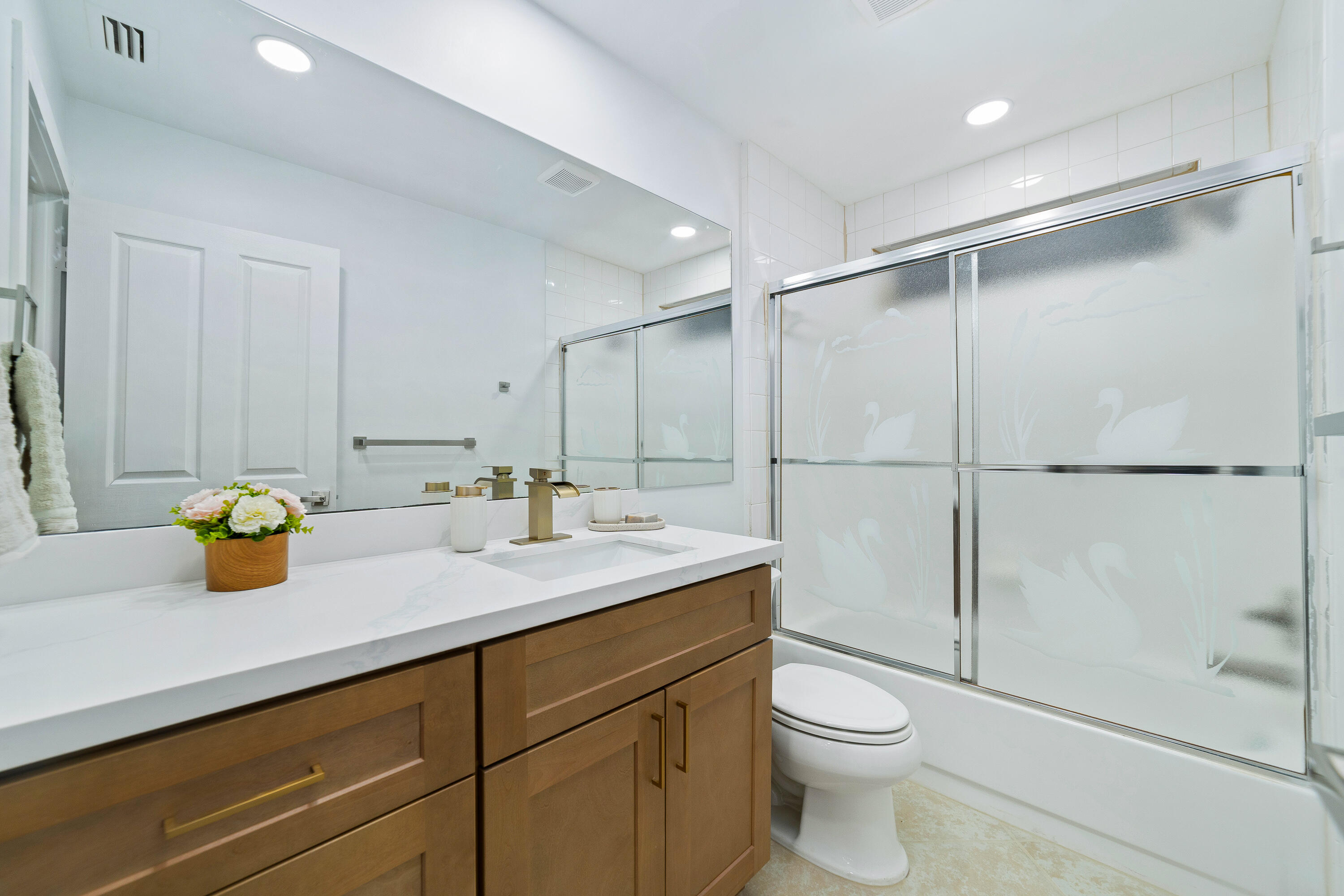 2301 Pin Oak Palm Beach Gardens, FL 33410