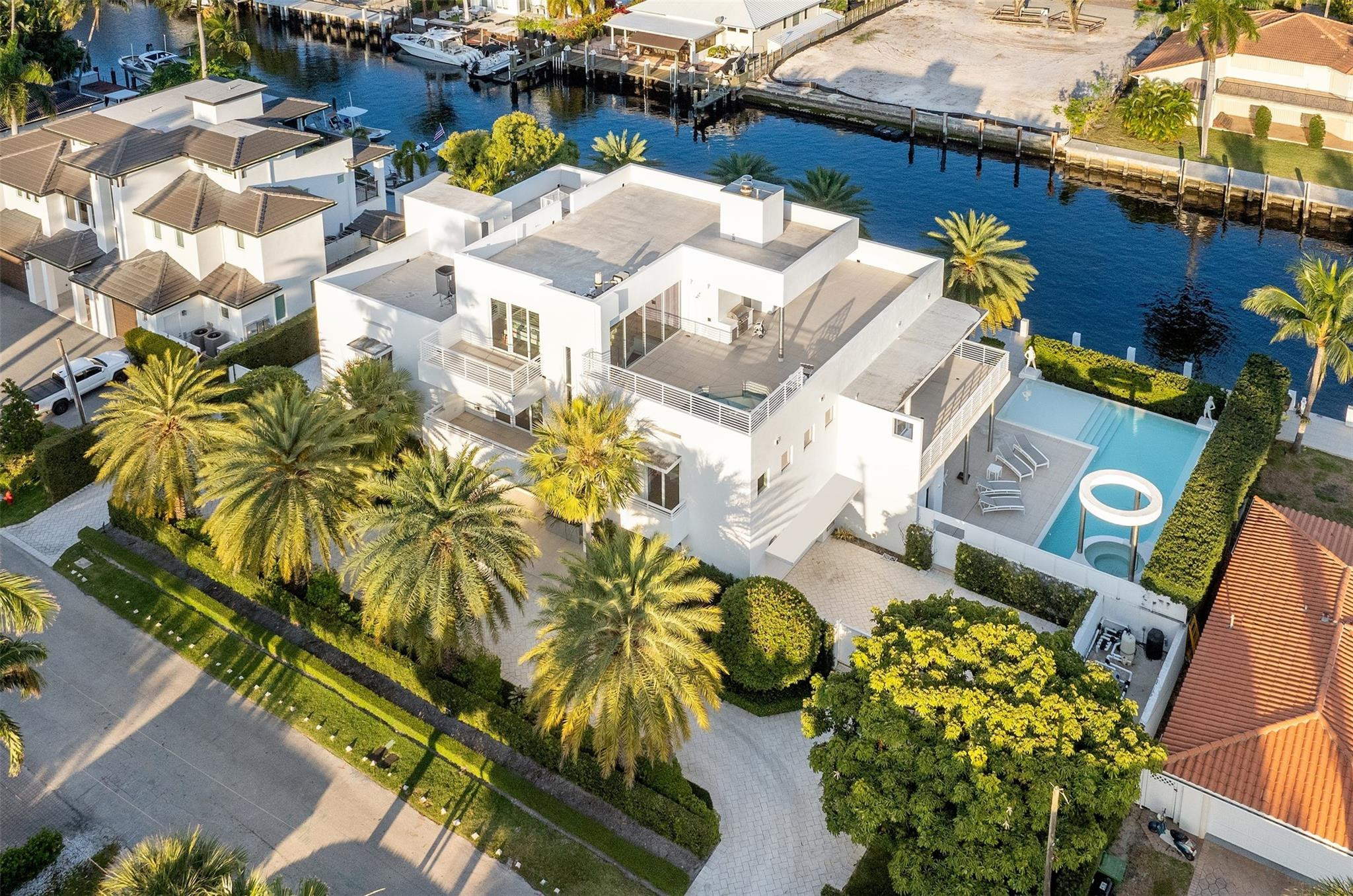 500 Isle Of Capri Fort Lauderdale, FL 33301