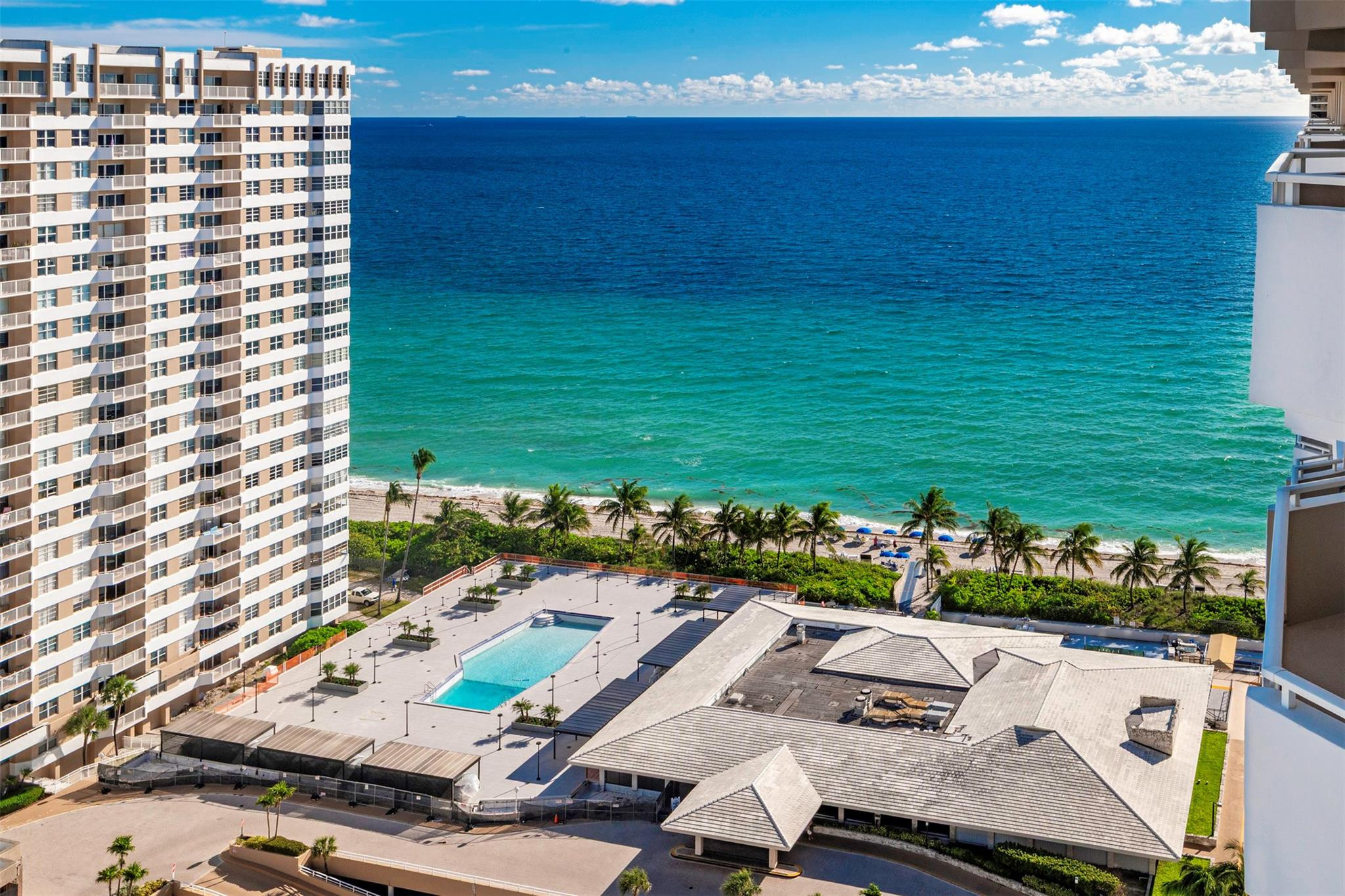 1980 S Ocean Dr #22P