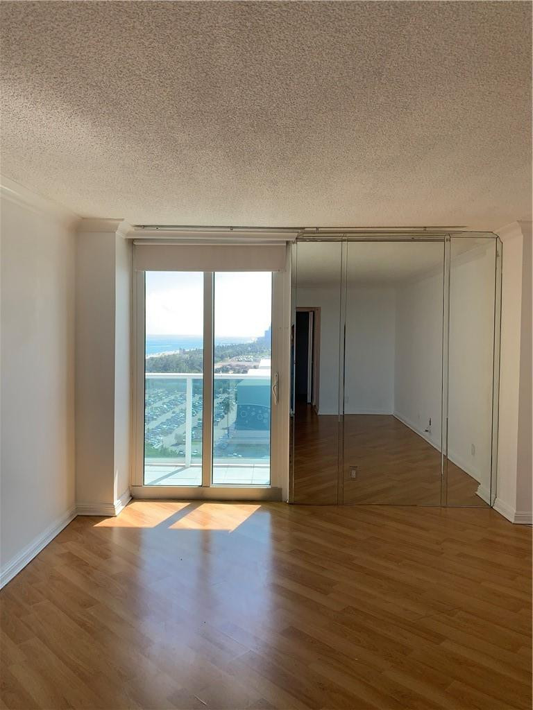 image Arlen House East14