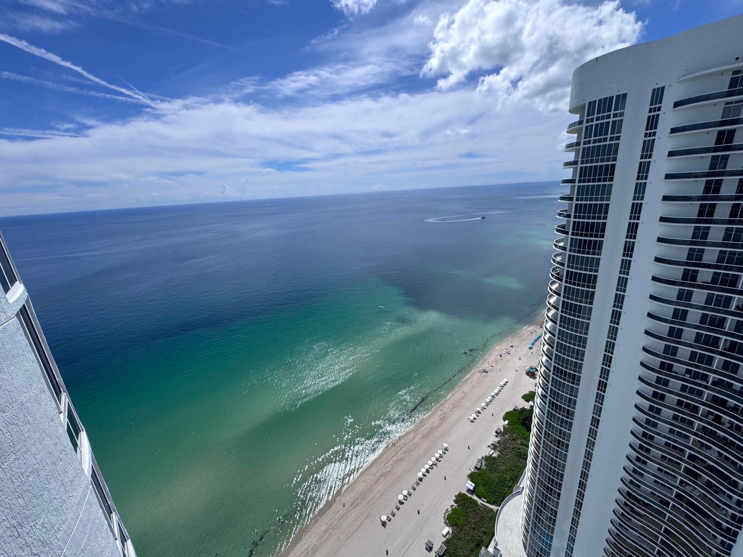 image Trump Tower I20