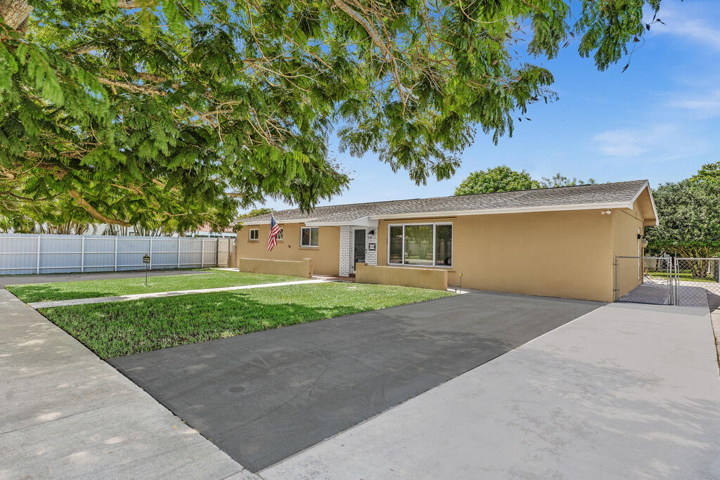 2624 SW 107th Ct