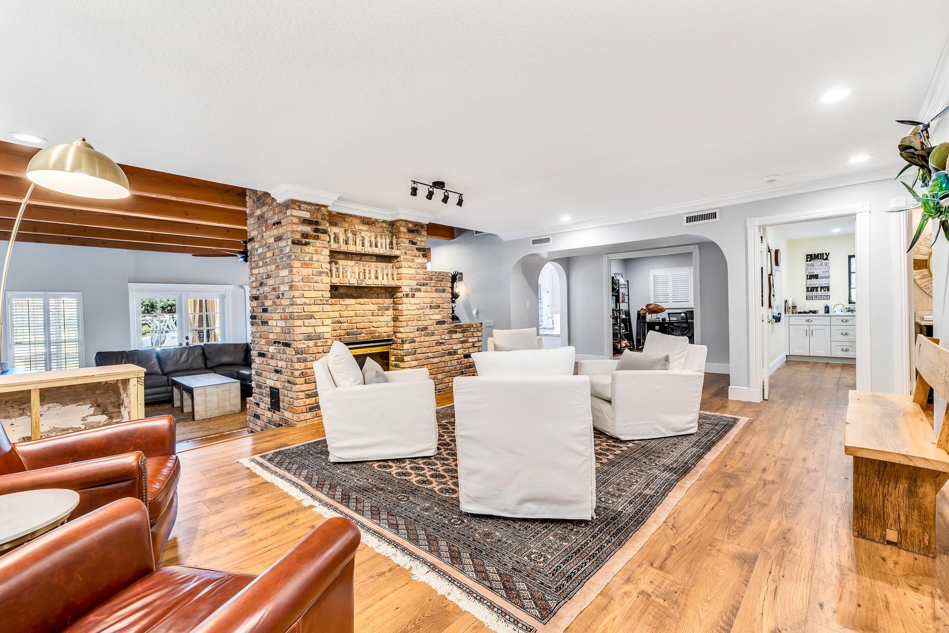 1417 Ponce De Leon Dr Fort Lauderdale, FL 33316 1417 Ponce De Leon Dr Fort Lauderdale, FL 33316